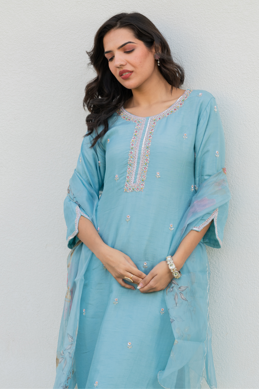 Nazrana Silk Hand Embroidered Pant Set - The Jaipur Studio