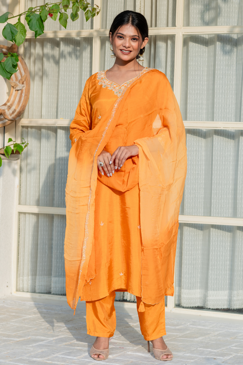 'Aabroo' Silk Hand Embroidered Pant Set - The Jaipur Studio