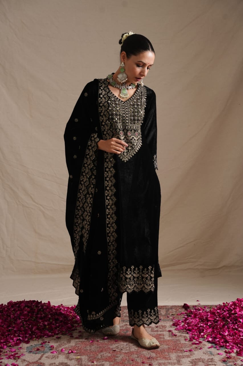 ’Makhmul’ Velvet Embroidered Pant Set - The Jaipur Studio