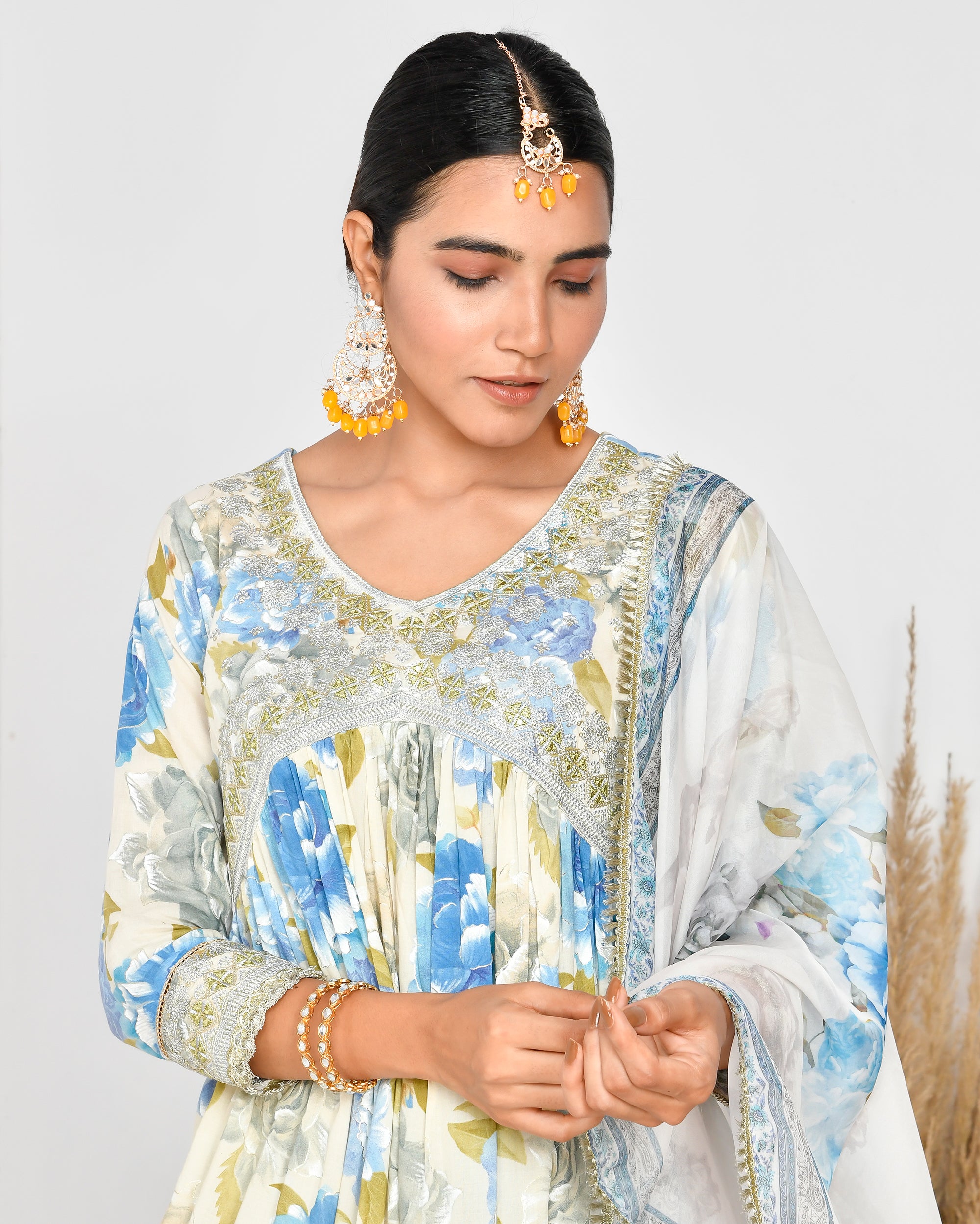 Jashn Special Muslin Floral Alia Style Pant Set with Potli - The Jaipur Studio