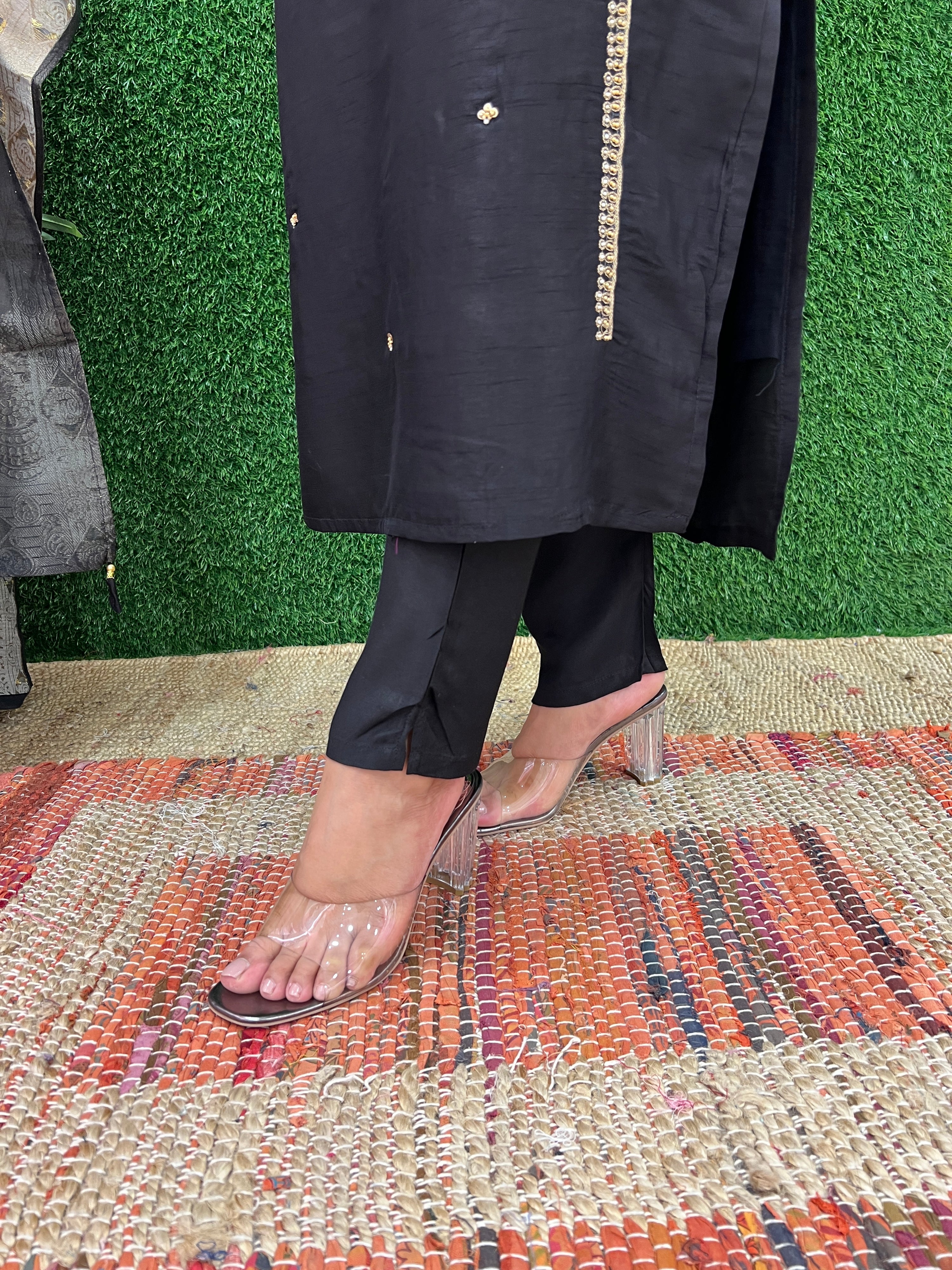 Saira Silk Handembroidered Pant Set! - The Jaipur Studio