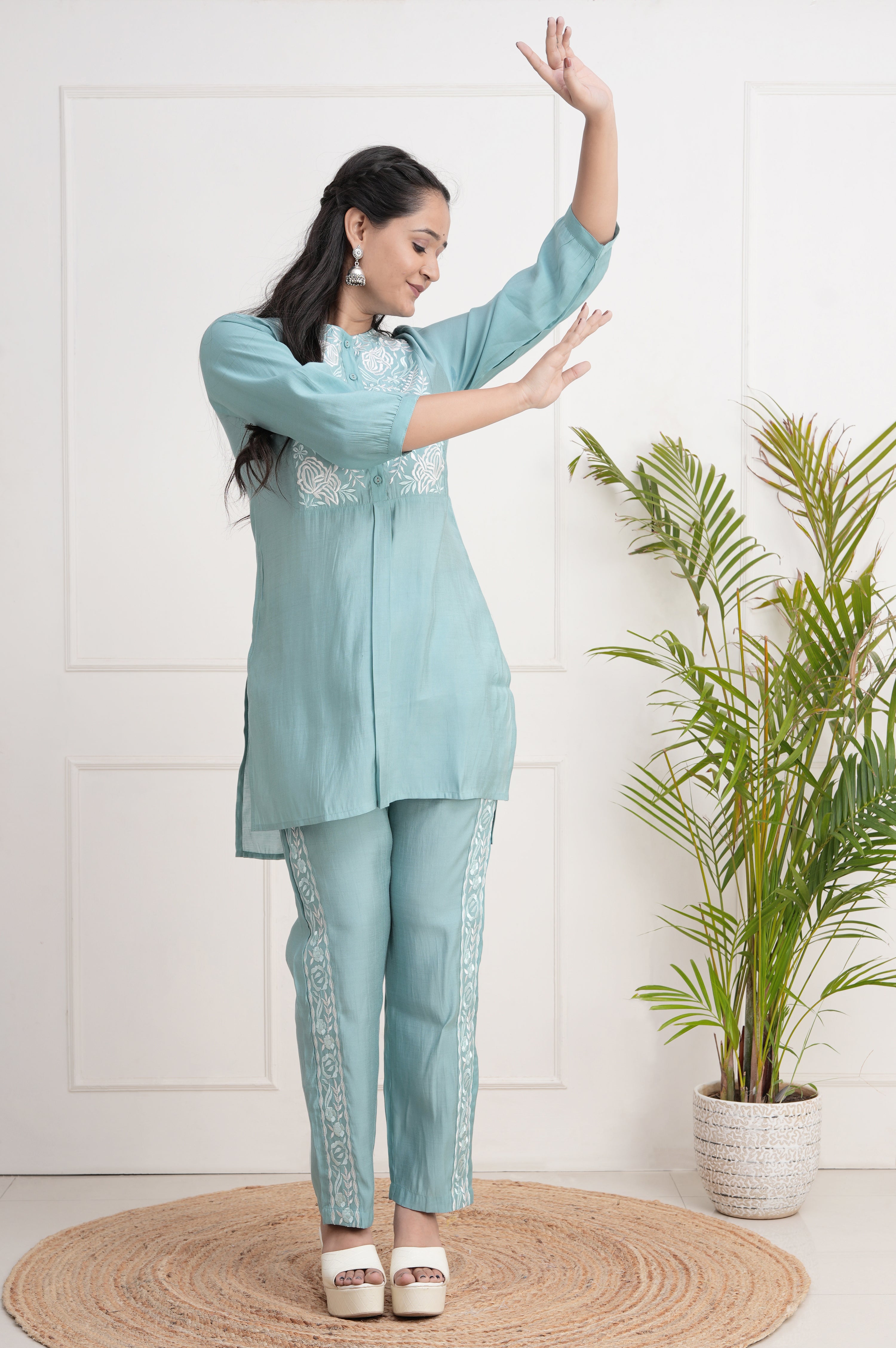 Niasa Muslin Embroidered Coord Set - The Jaipur Studio