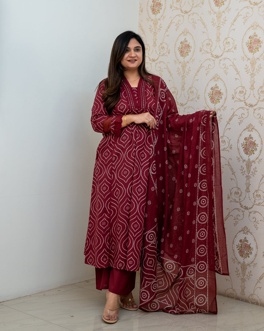 ‘Heena’ Cotton A-line Embroidered Divider Set - The Jaipur Studio