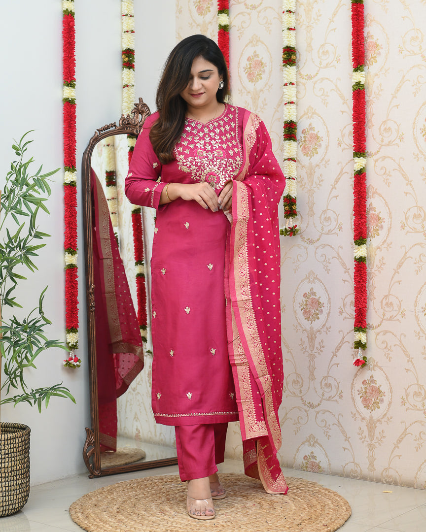 'Zari Noor' Premium Chanderi Embroidered Pant Set - The Jaipur Studio