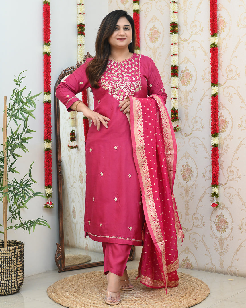 'Zari Noor' Premium Chanderi Embroidered Pant Set - The Jaipur Studio
