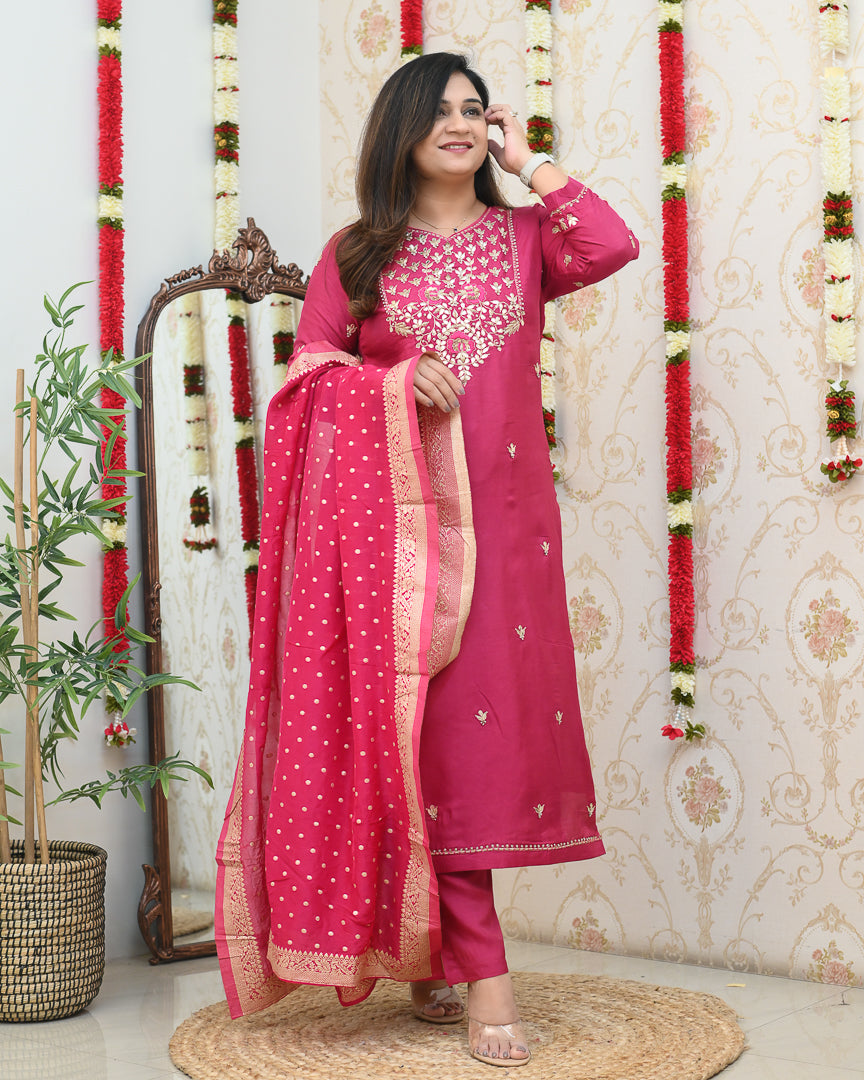 'Zari Noor' Premium Chanderi Embroidered Pant Set - The Jaipur Studio
