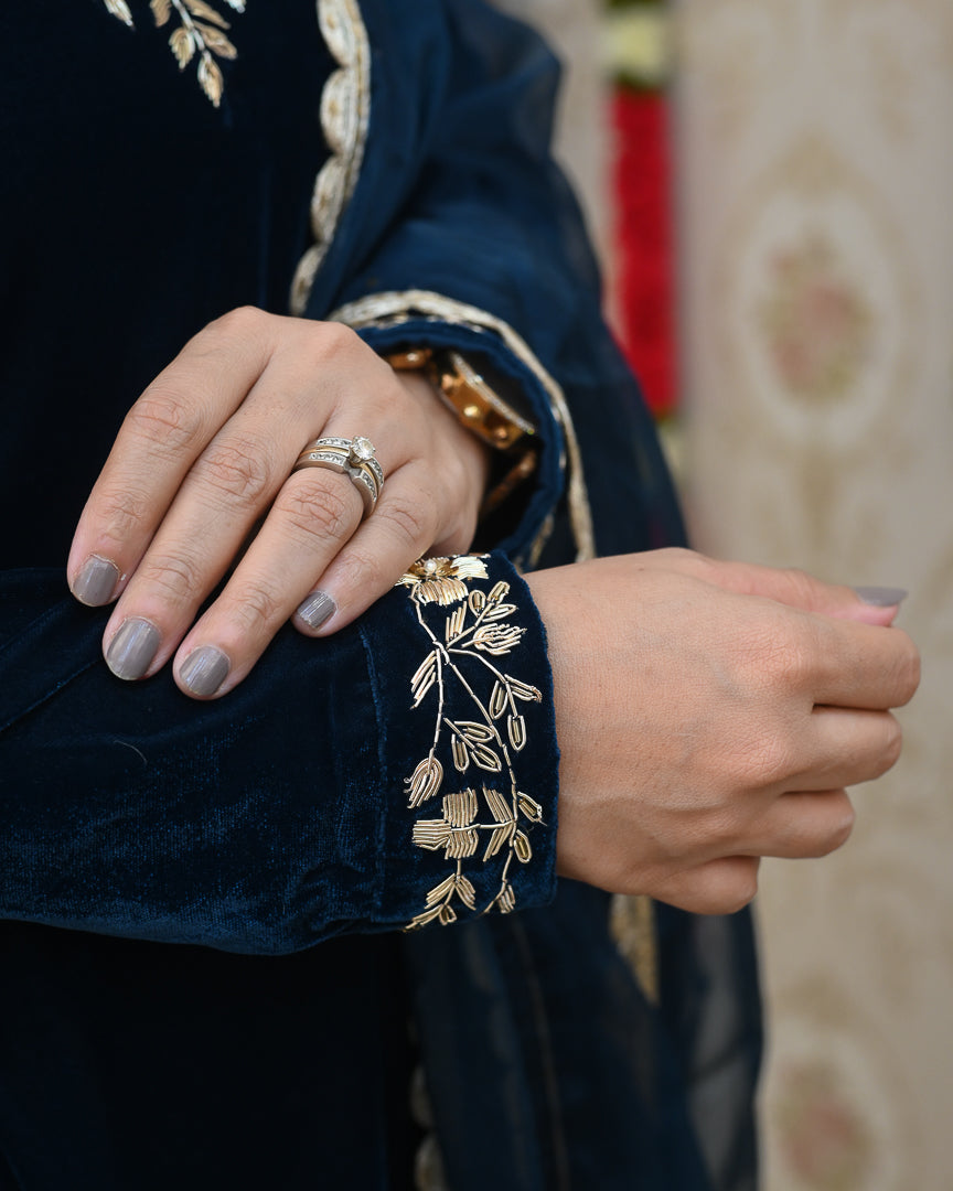 'Sajda’ Velvet Hand Embroidered Pant Set - The Jaipur Studio