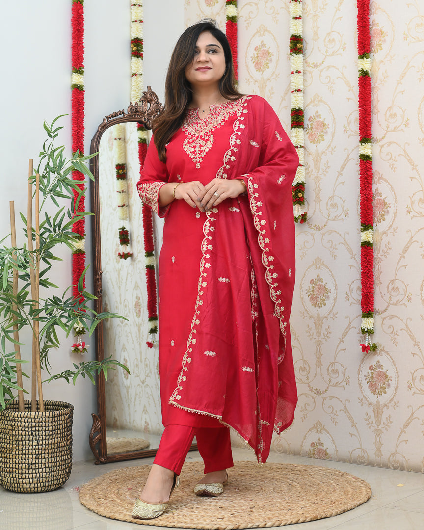 'Shagun' Muslin Hand Embroidered Pant Set - The Jaipur Studio