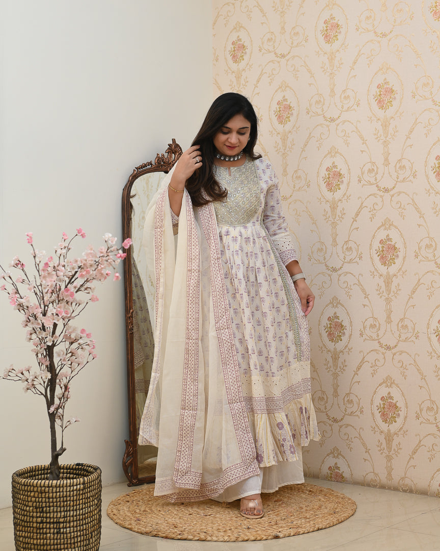 ‘Charvi’ Cotton Embroidered Nyra Divider Set - The Jaipur Studio