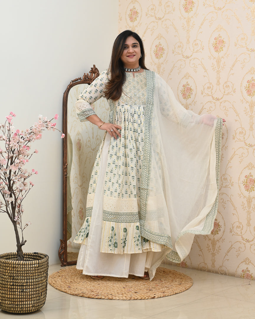 ‘Charvi’ Cotton Embroidered Nyra Divider Set - The Jaipur Studio