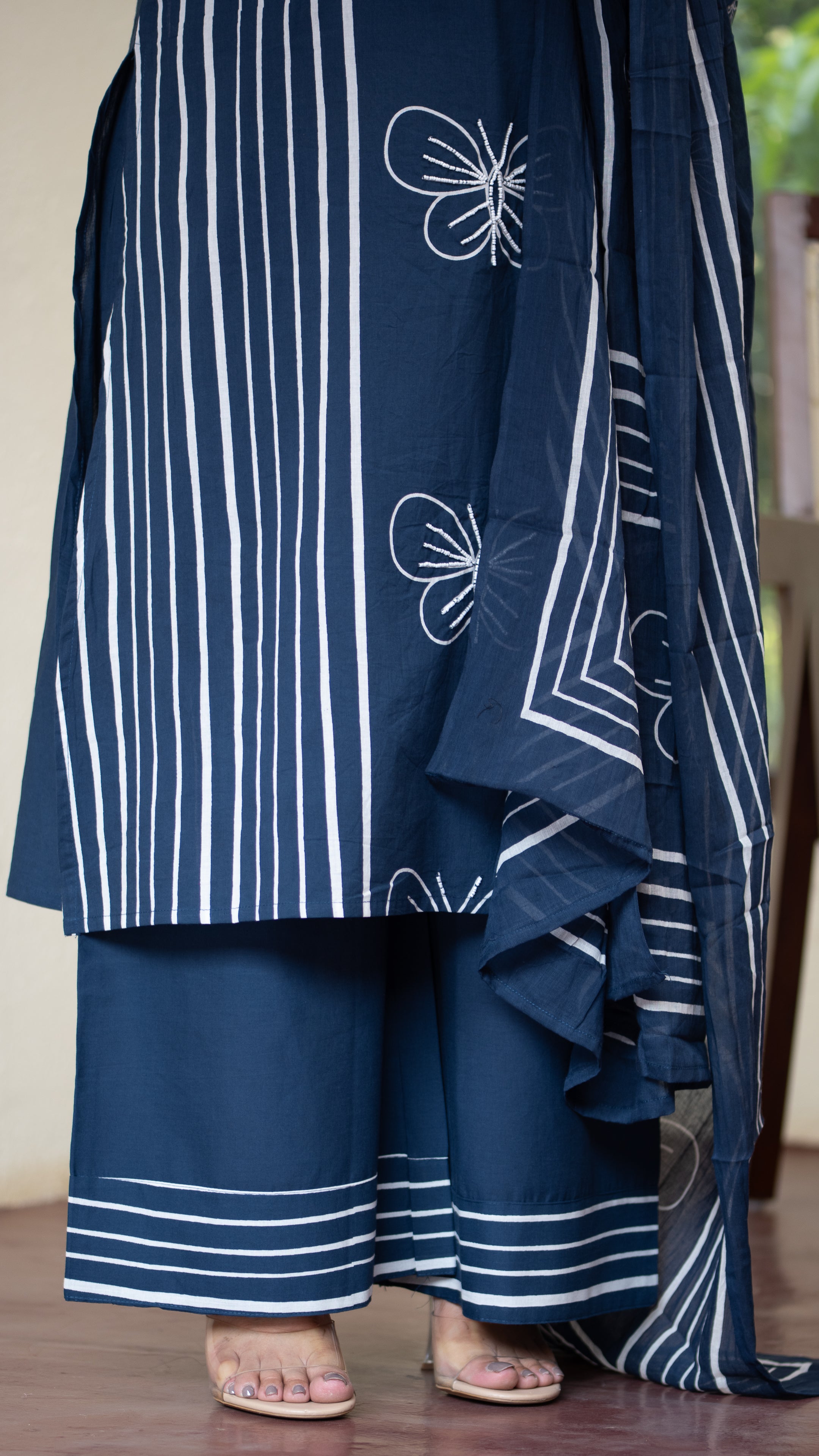 Anaya Cotton HandEmbroidered Divider set - The Jaipur Studio