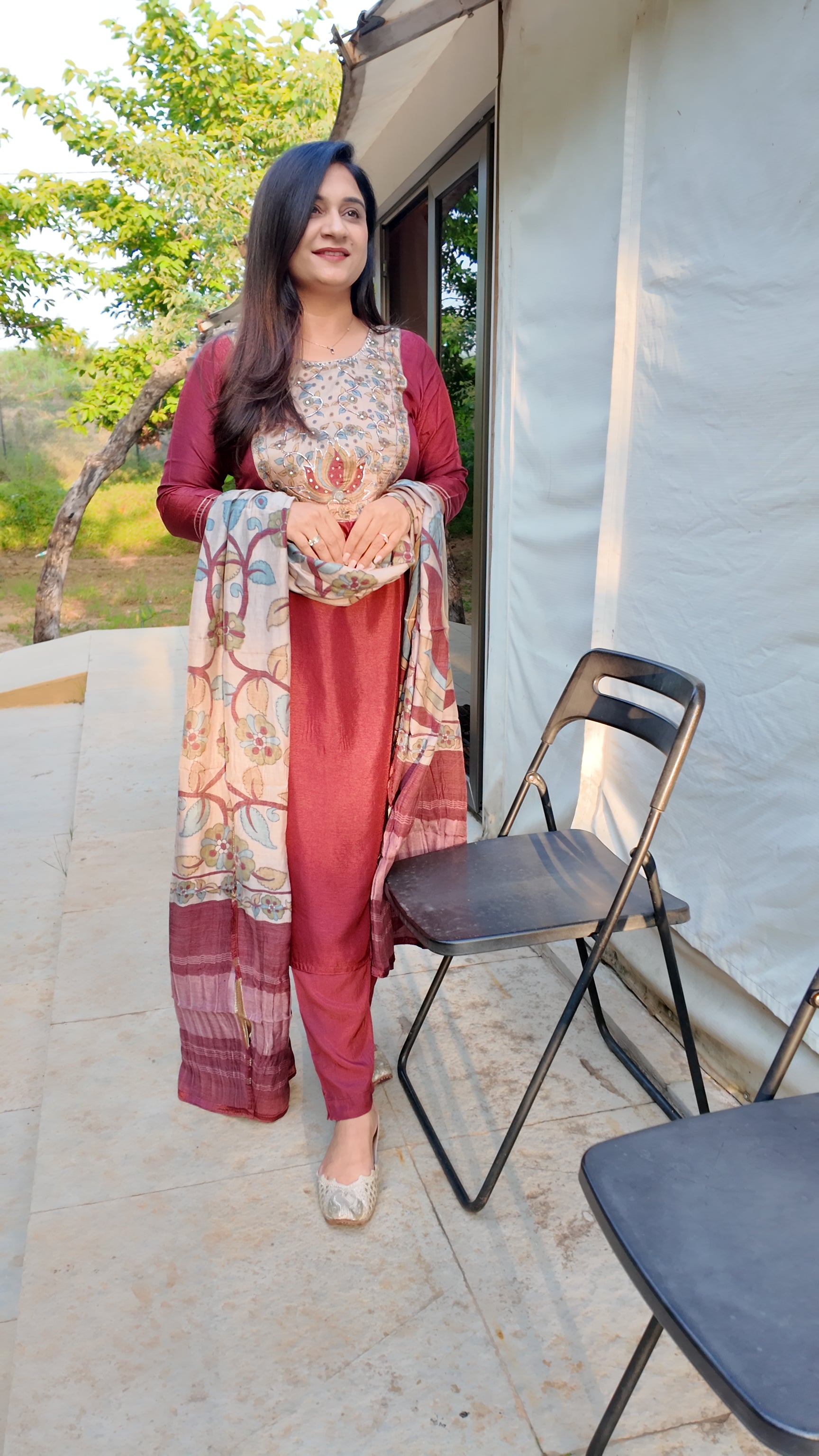 Zarna Silk Hand Embroidered Pant Set - The Jaipur Studio