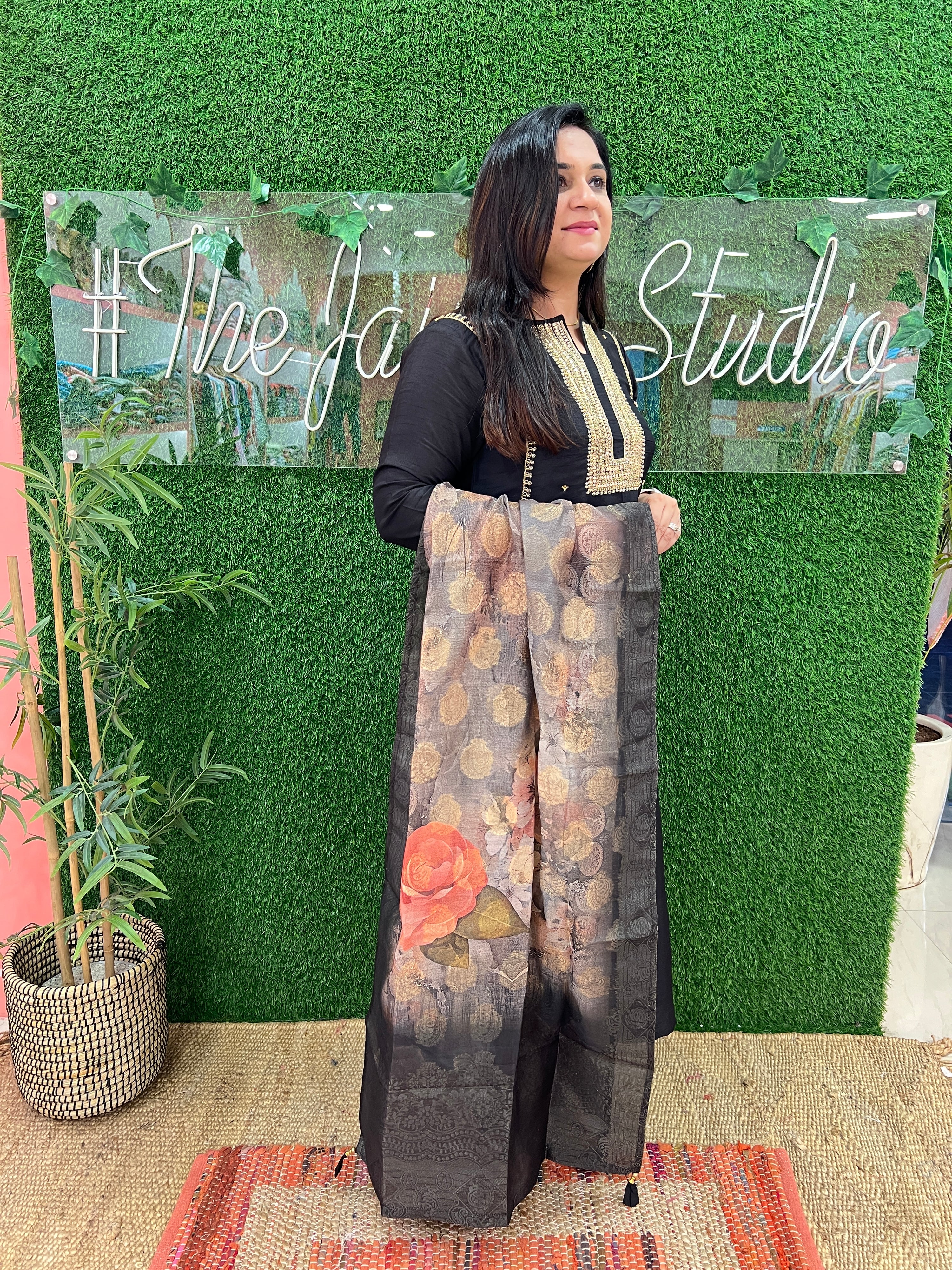 Saira Silk Handembroidered Pant Set! - The Jaipur Studio
