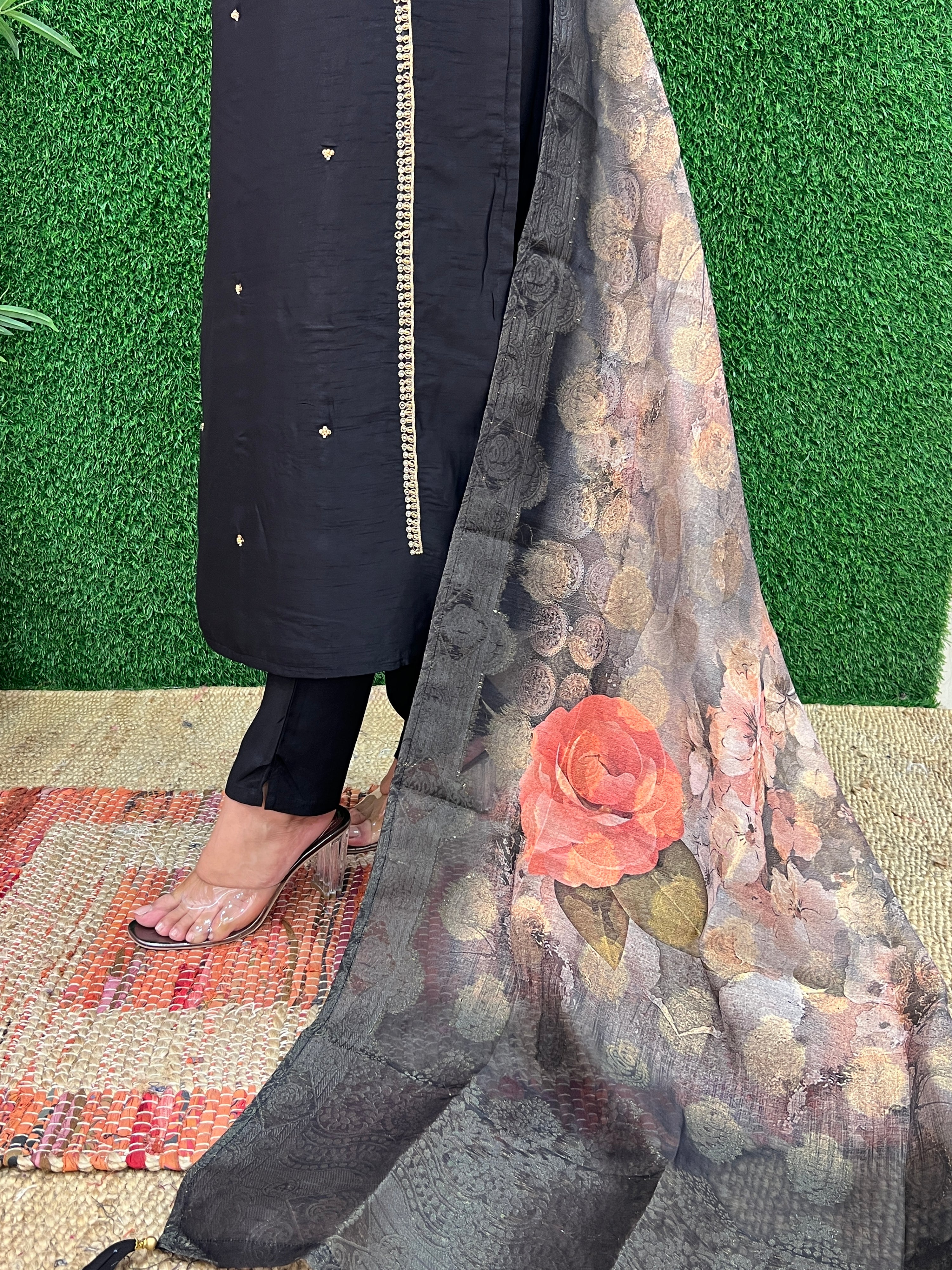 Saira Silk Handembroidered Pant Set! - The Jaipur Studio