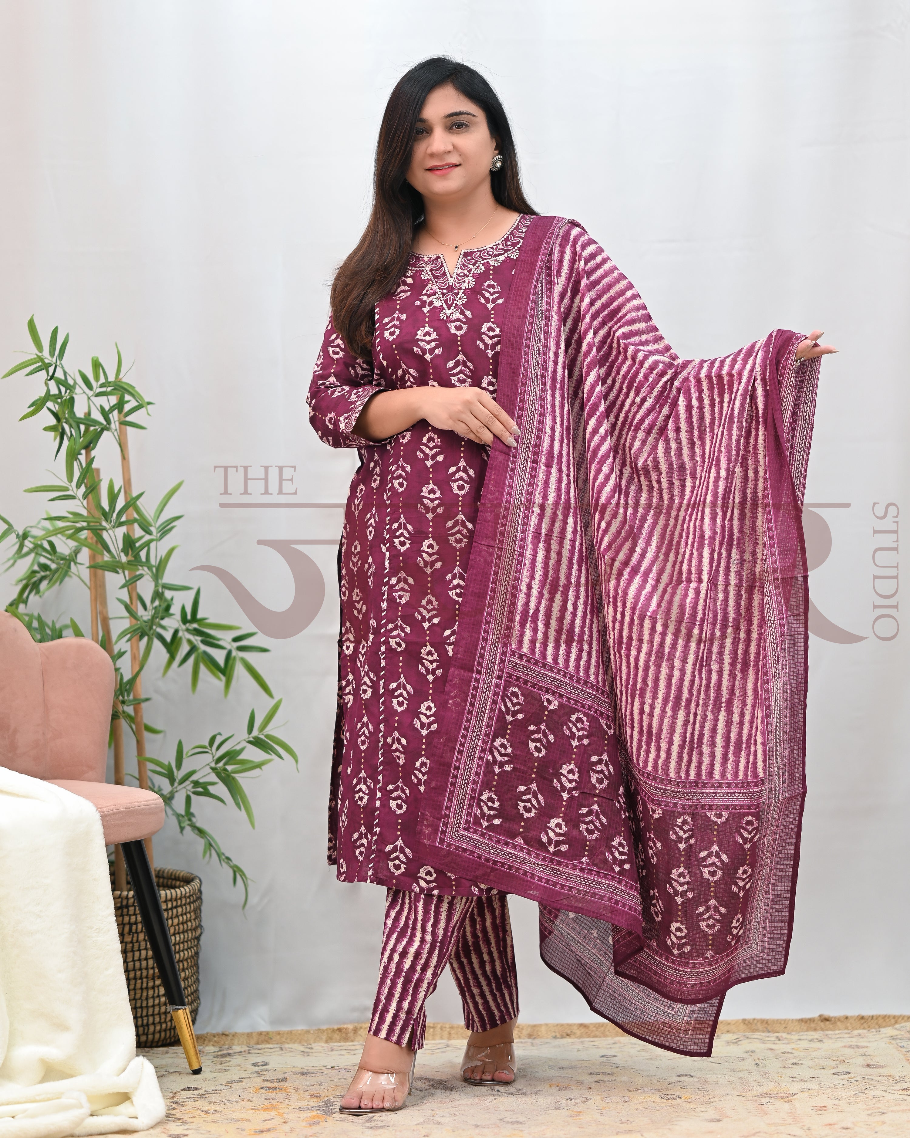 Anina Cotton Zari Embroidered Pant Set - The Jaipur Studio