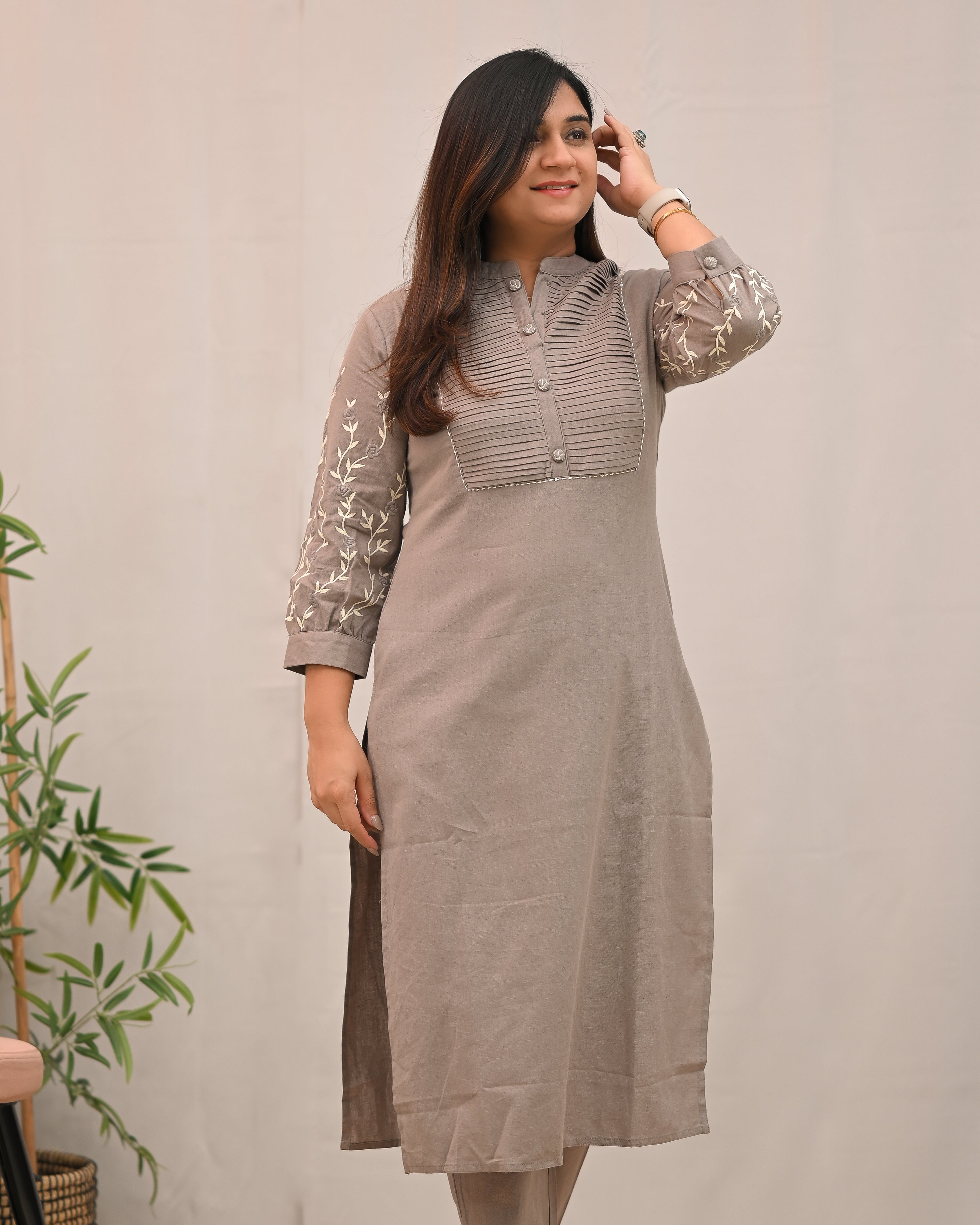 Samiksha Cotton Embroidered Pant Set - The Jaipur Studio