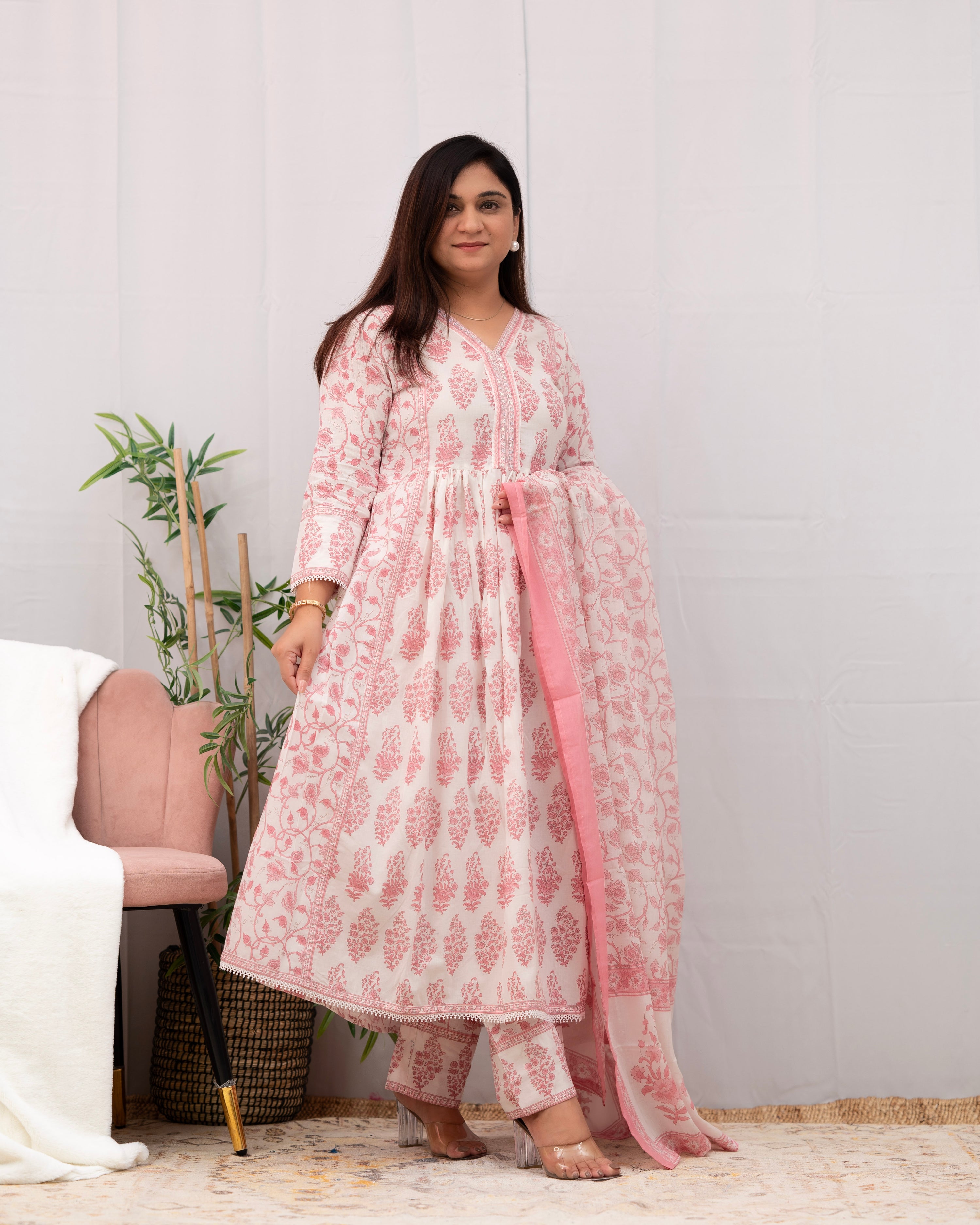 Saloni Premium Cotton Embroidered Anarkali Pant Set - The Jaipur Studio