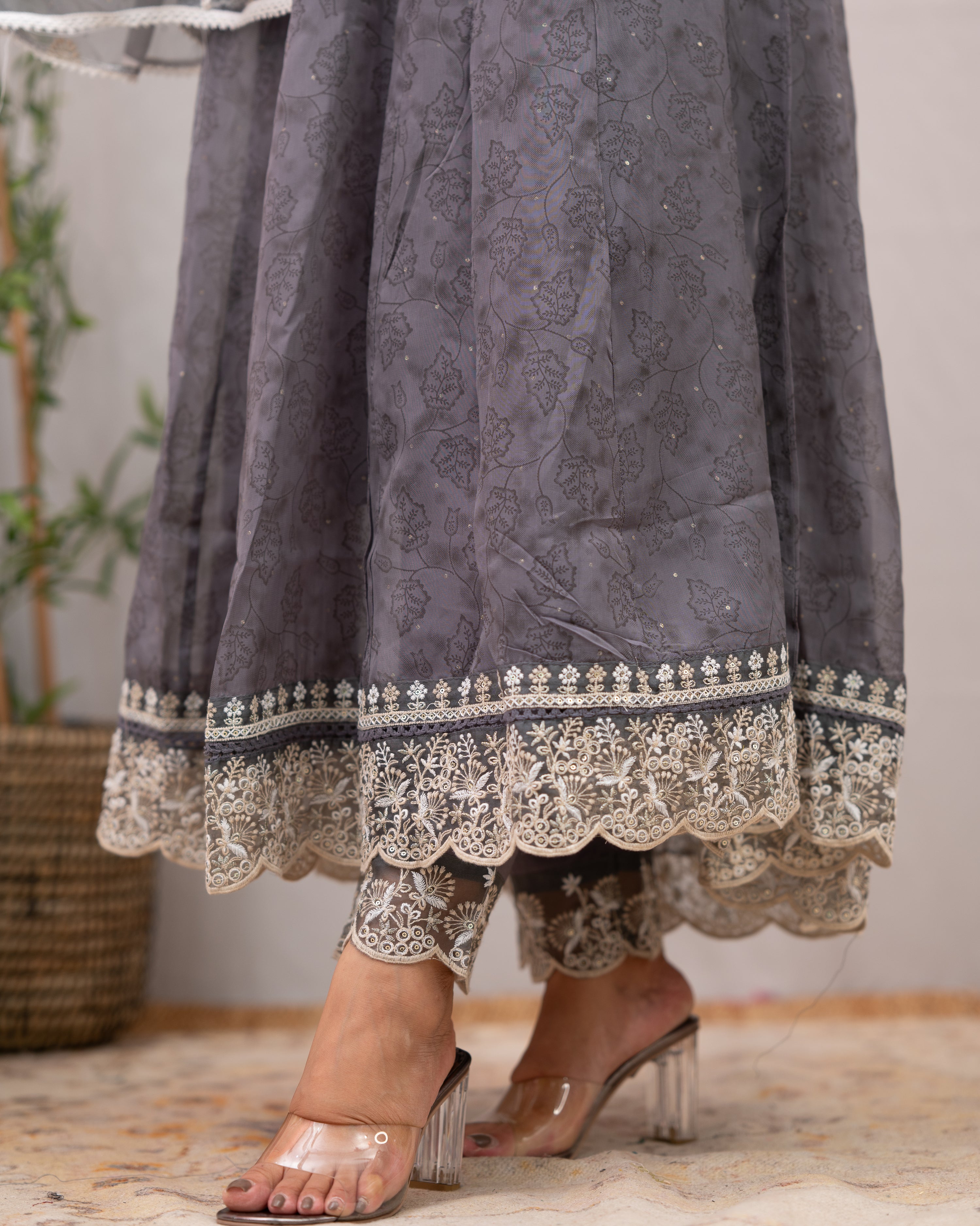 Sahaj Premium Organza embroidered Pant Set - The Jaipur Studio