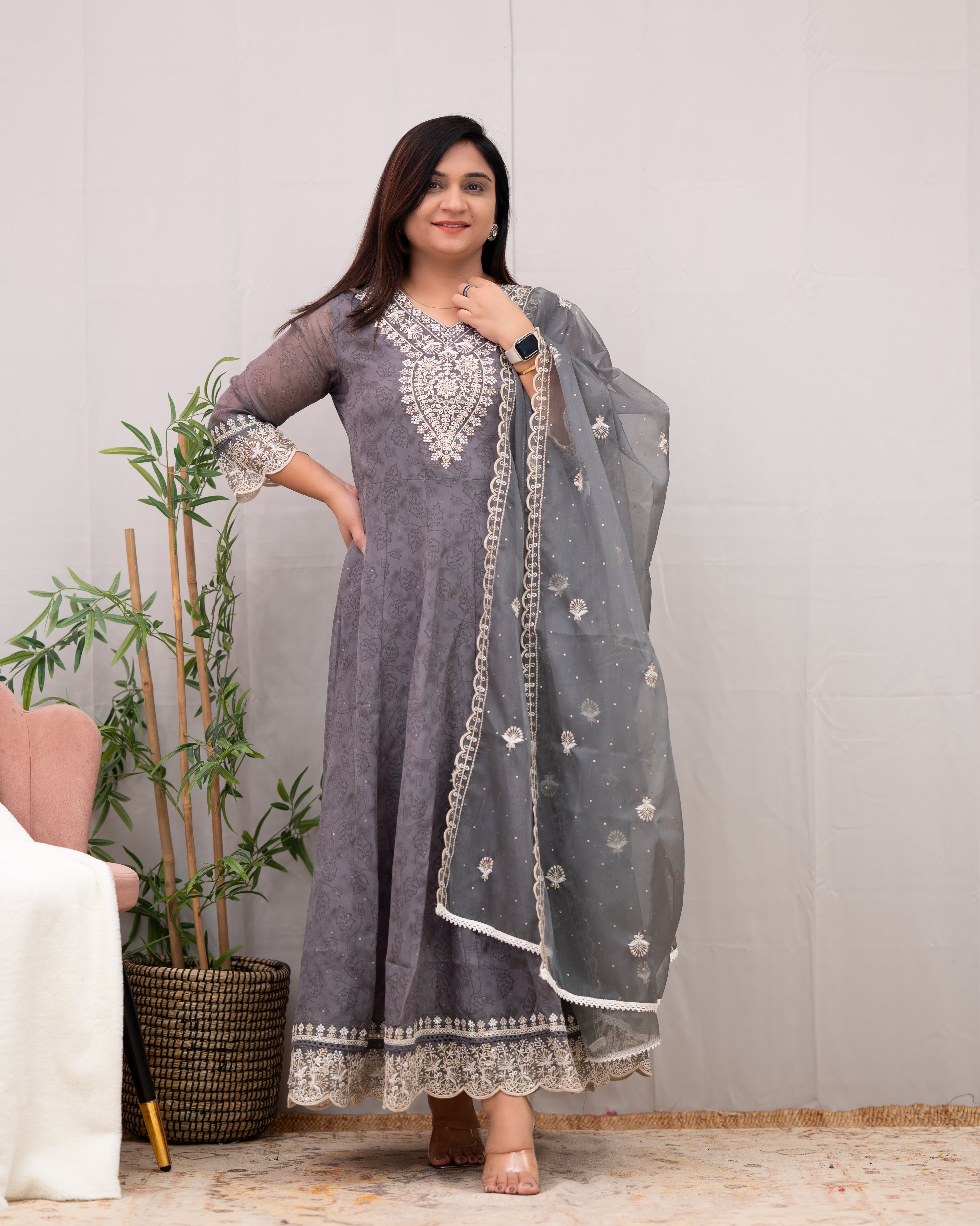 Sahaj Premium Organza embroidered Pant Set - The Jaipur Studio
