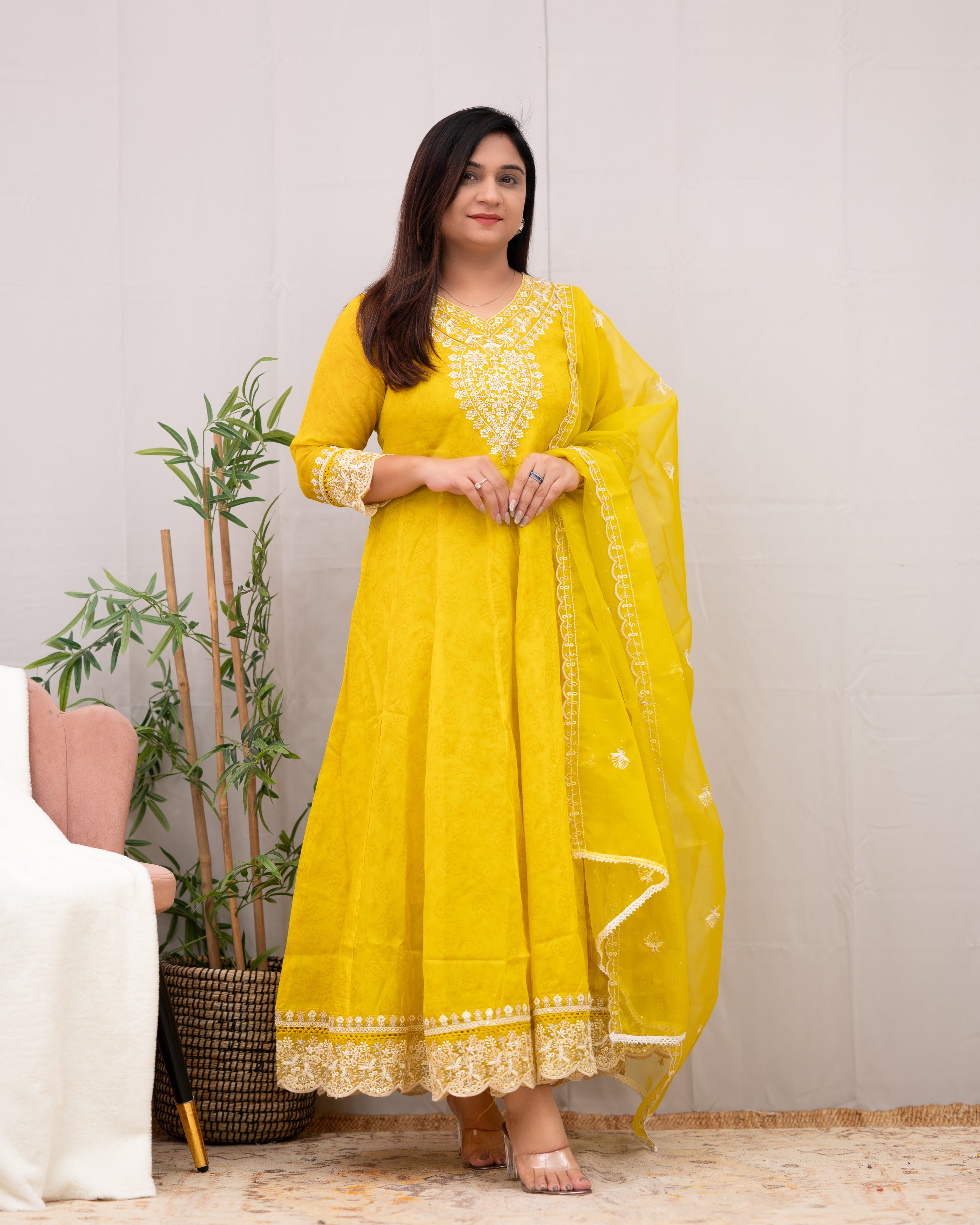 Sahaj Premium Organza embroidered Pant Set - The Jaipur Studio