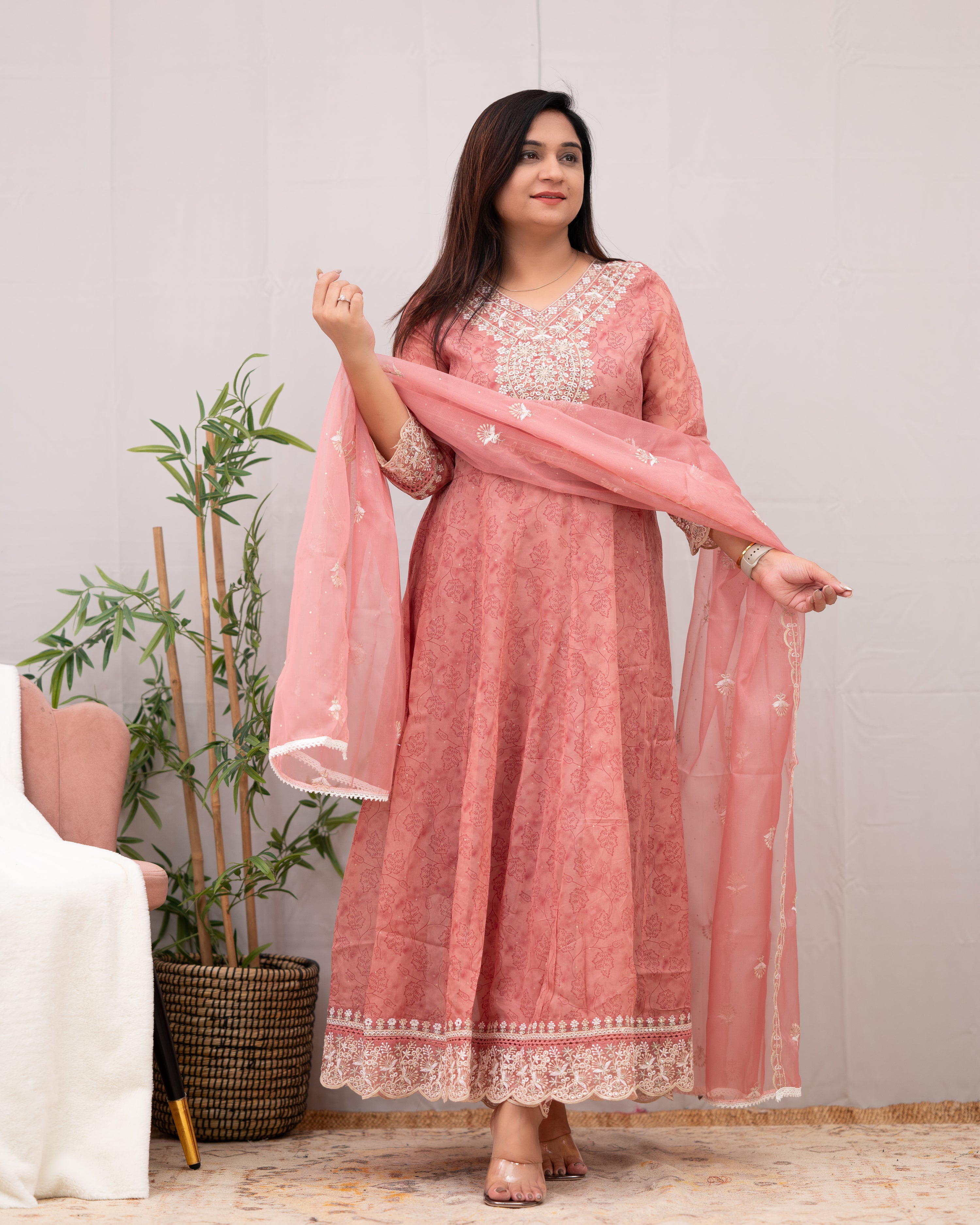 Sahaj Premium Organza embroidered Pant Set - The Jaipur Studio