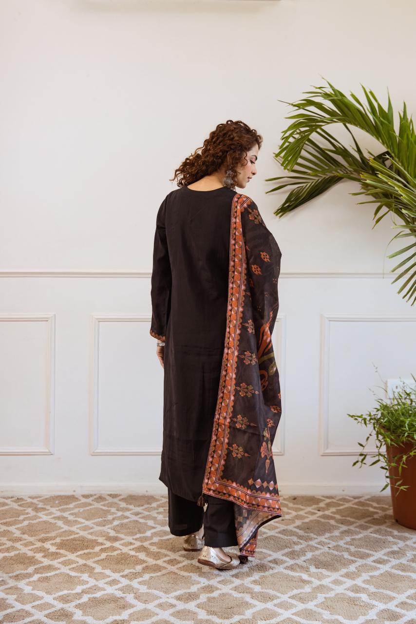 Daisy Muslin Embroidered Pant Set - The Jaipur Studio