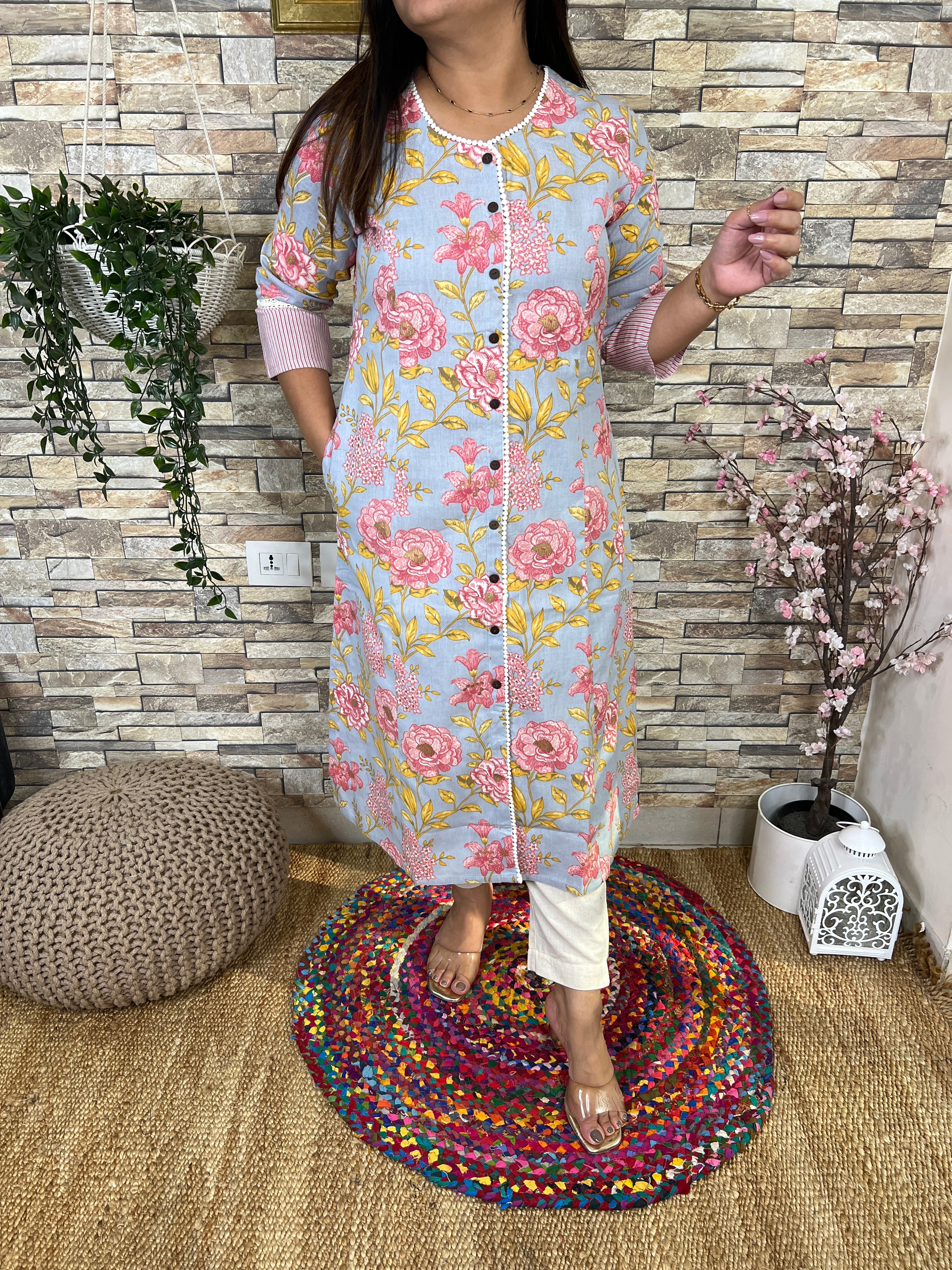 Cotton Casual Floral Straight Kurta - The Jaipur Studio