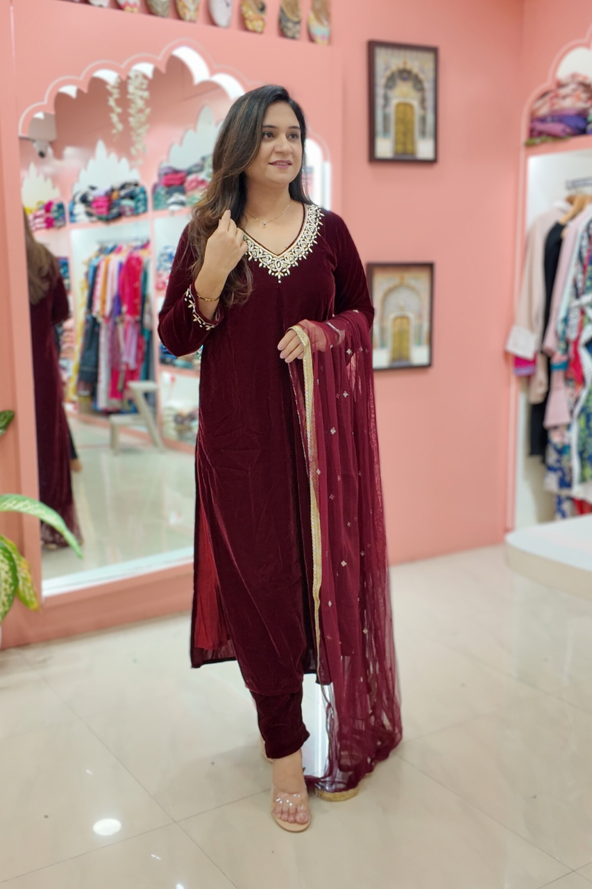 'Amisha' Velvet Hand Embroidered Pant Set - The Jaipur Studio
