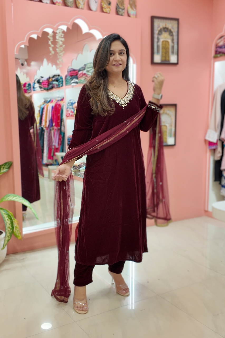 'Amisha' Velvet Hand Embroidered Pant Set - The Jaipur Studio