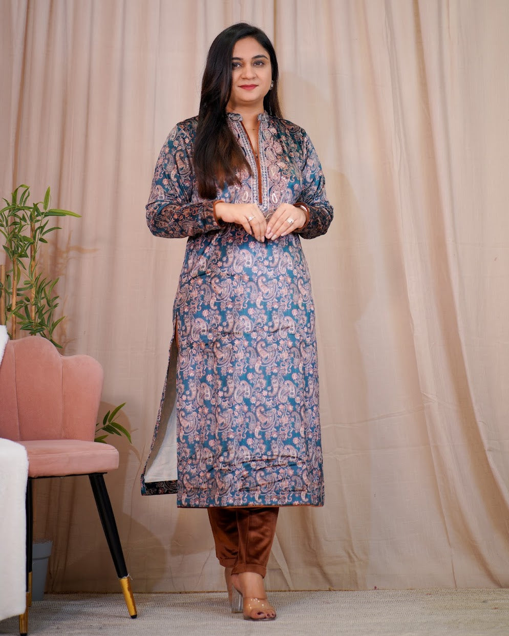 Mugal Print Velvet Embroidered Pant Set - The Jaipur Studio