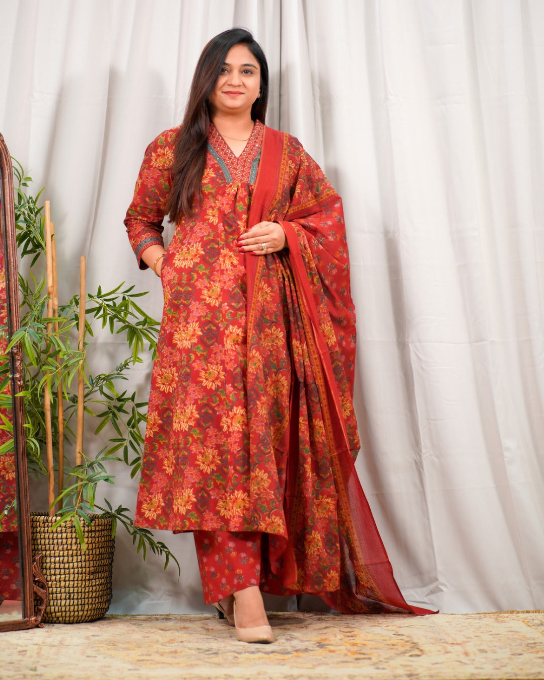 Floral A-line Divider Set with Pocket - The Jaipur Studio