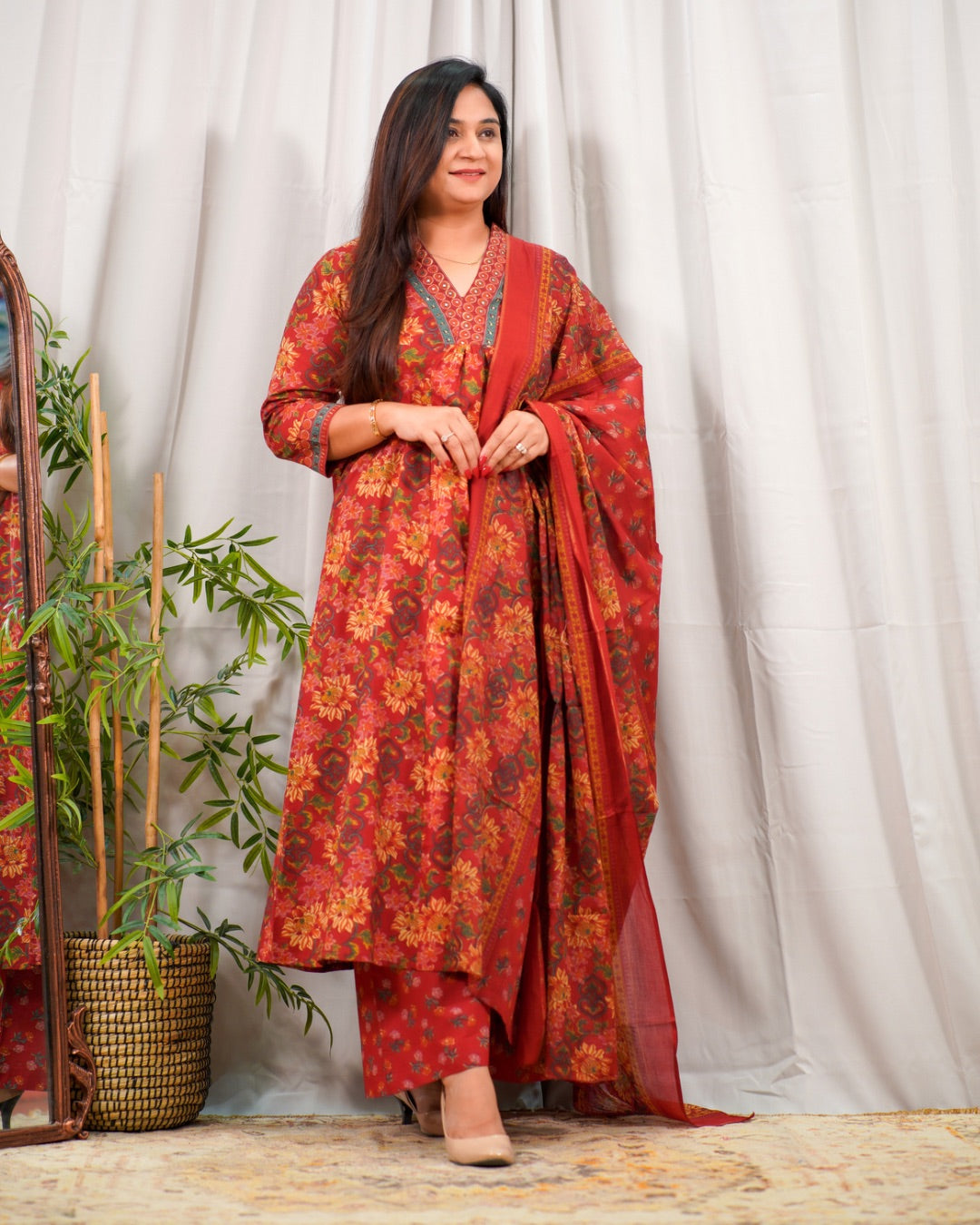 Floral A-line Divider Set with Pocket - The Jaipur Studio