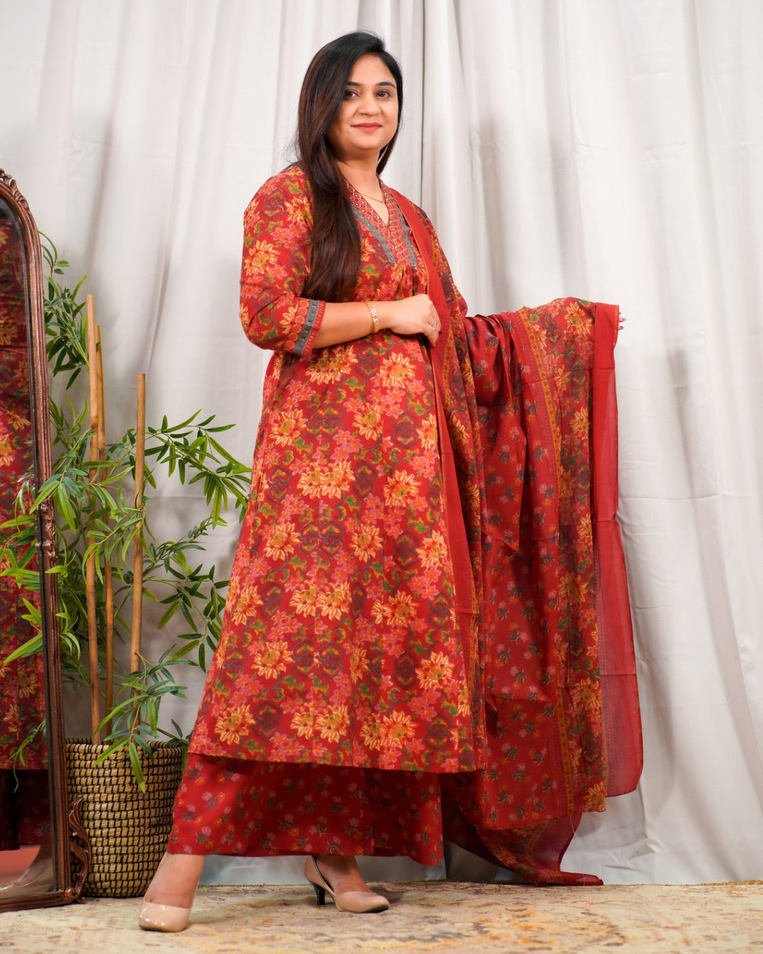 Floral A-line Divider Set with Pocket - The Jaipur Studio