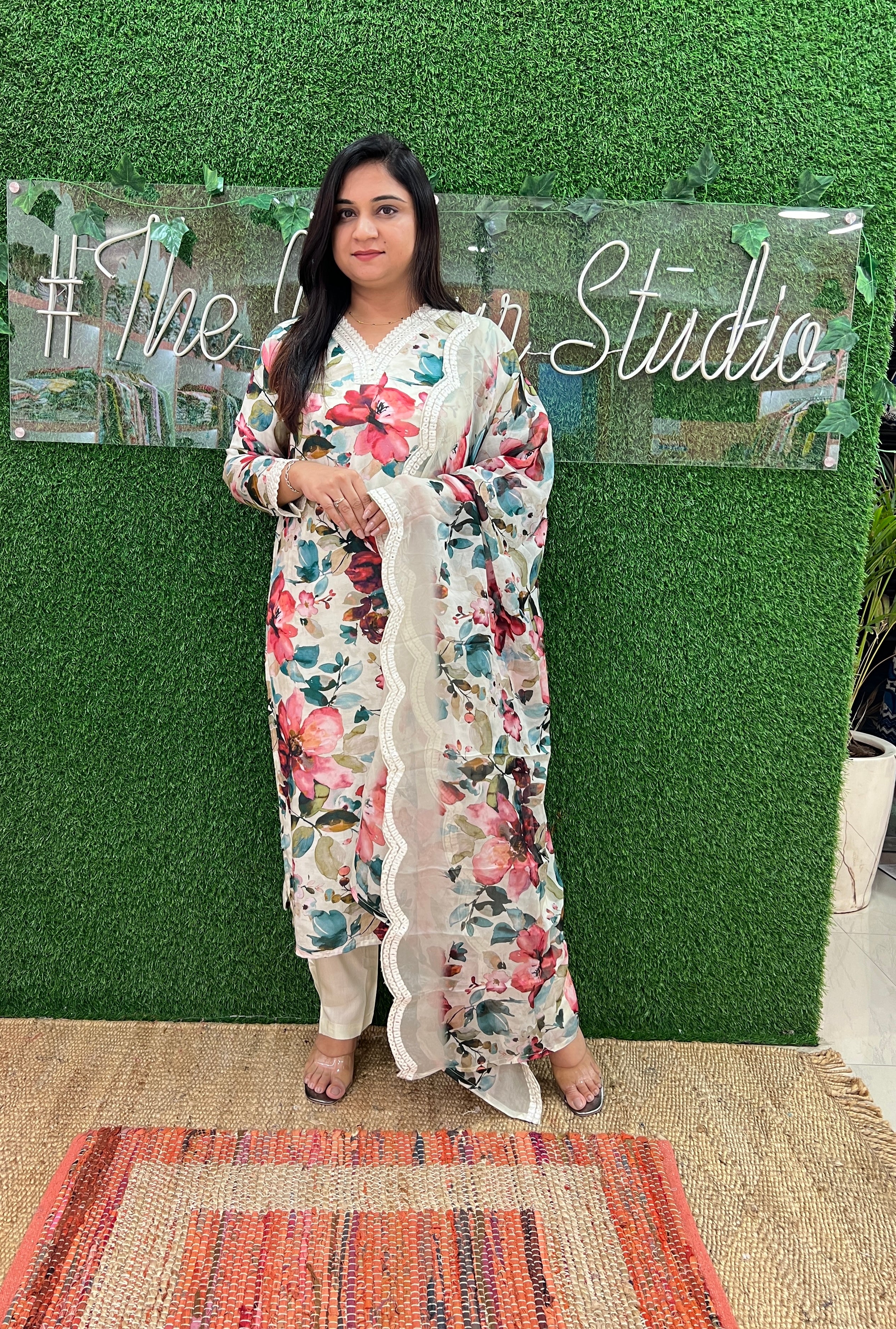 Handbrush Digital Print Organza pant Set - The Jaipur Studio