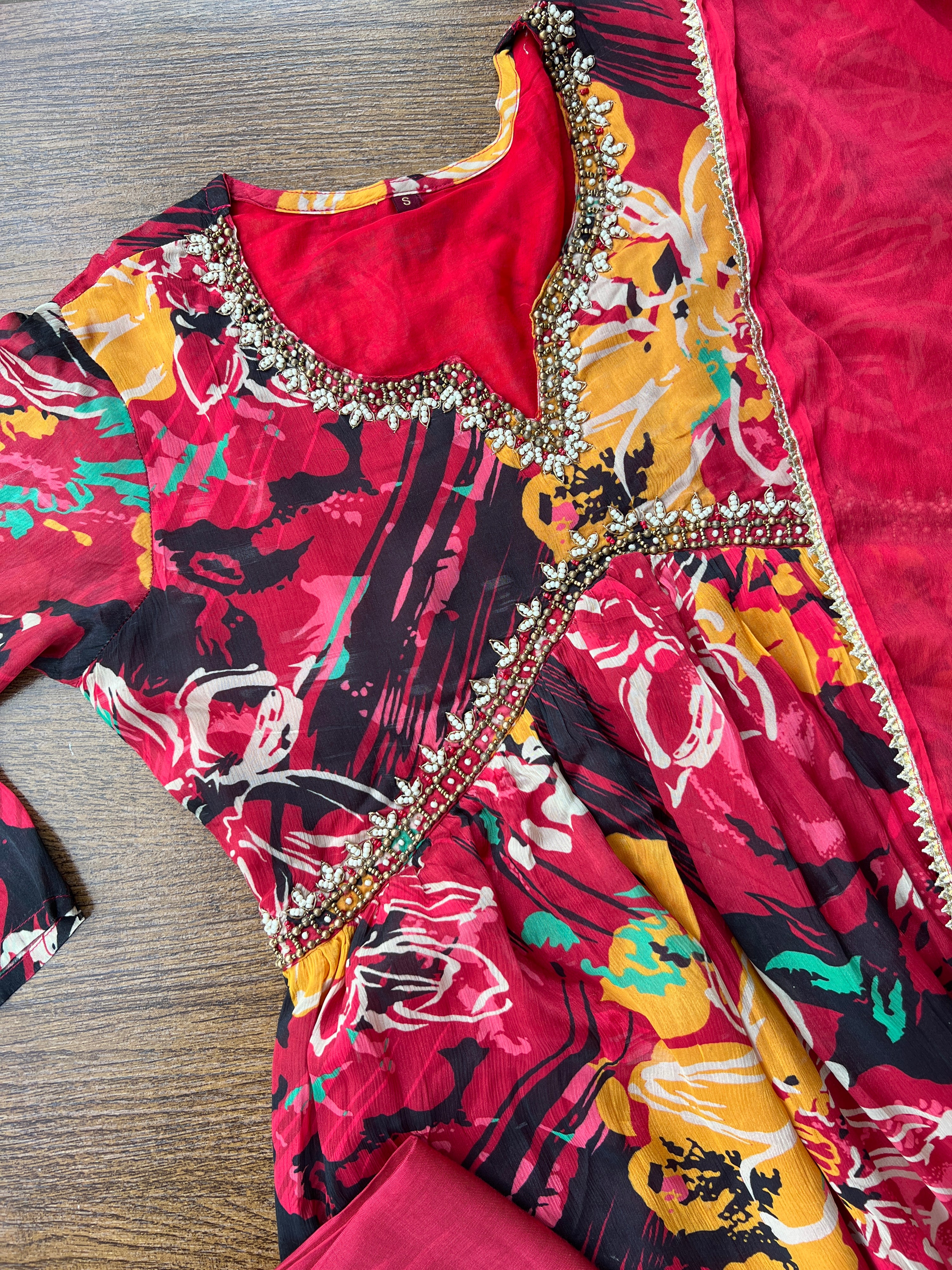 Ruhi Alia Neck Suit Set with Dupatta - The Jaipur Studio