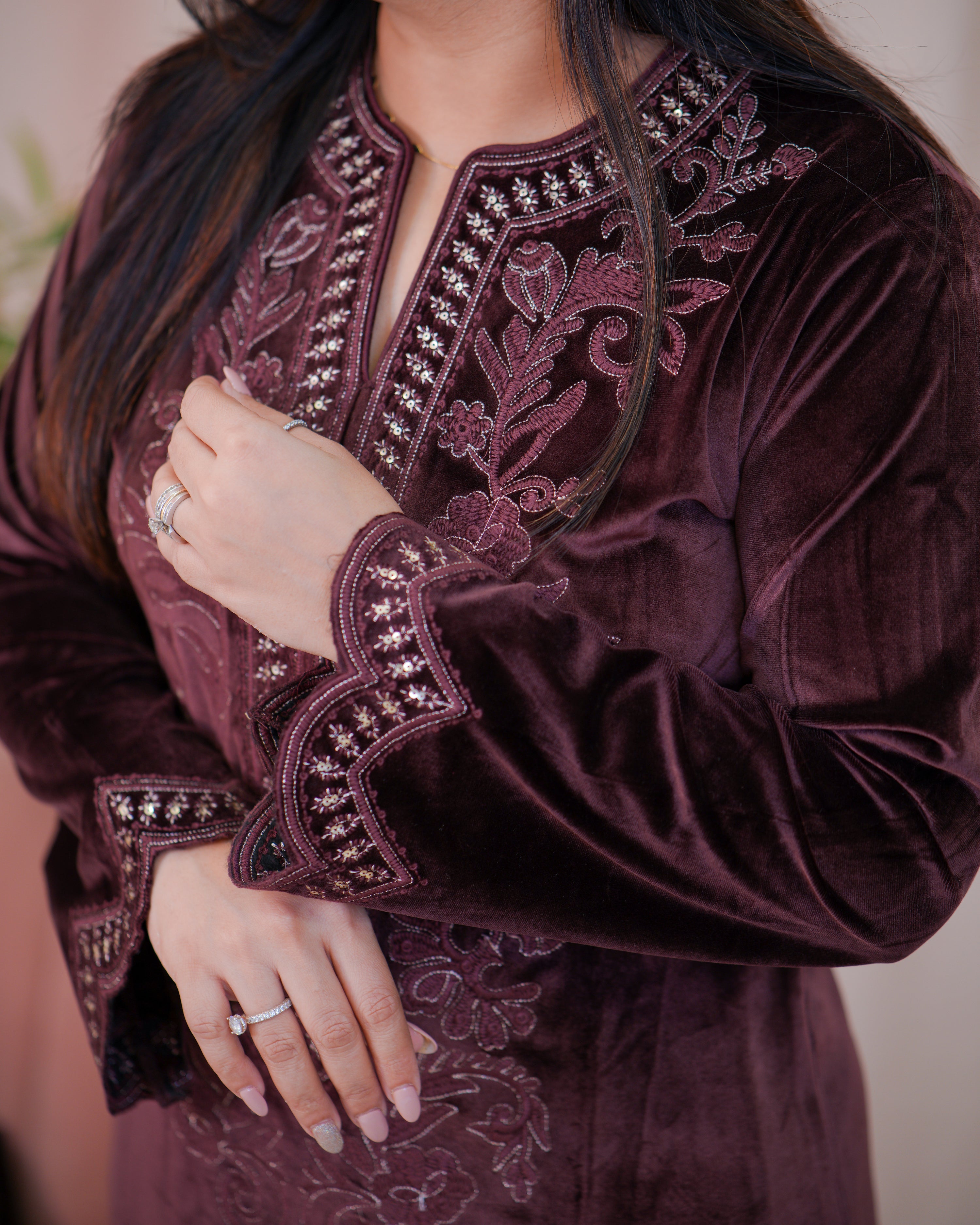 Ajooni Embroidered Premium Velvet Pant set - The Jaipur Studio
