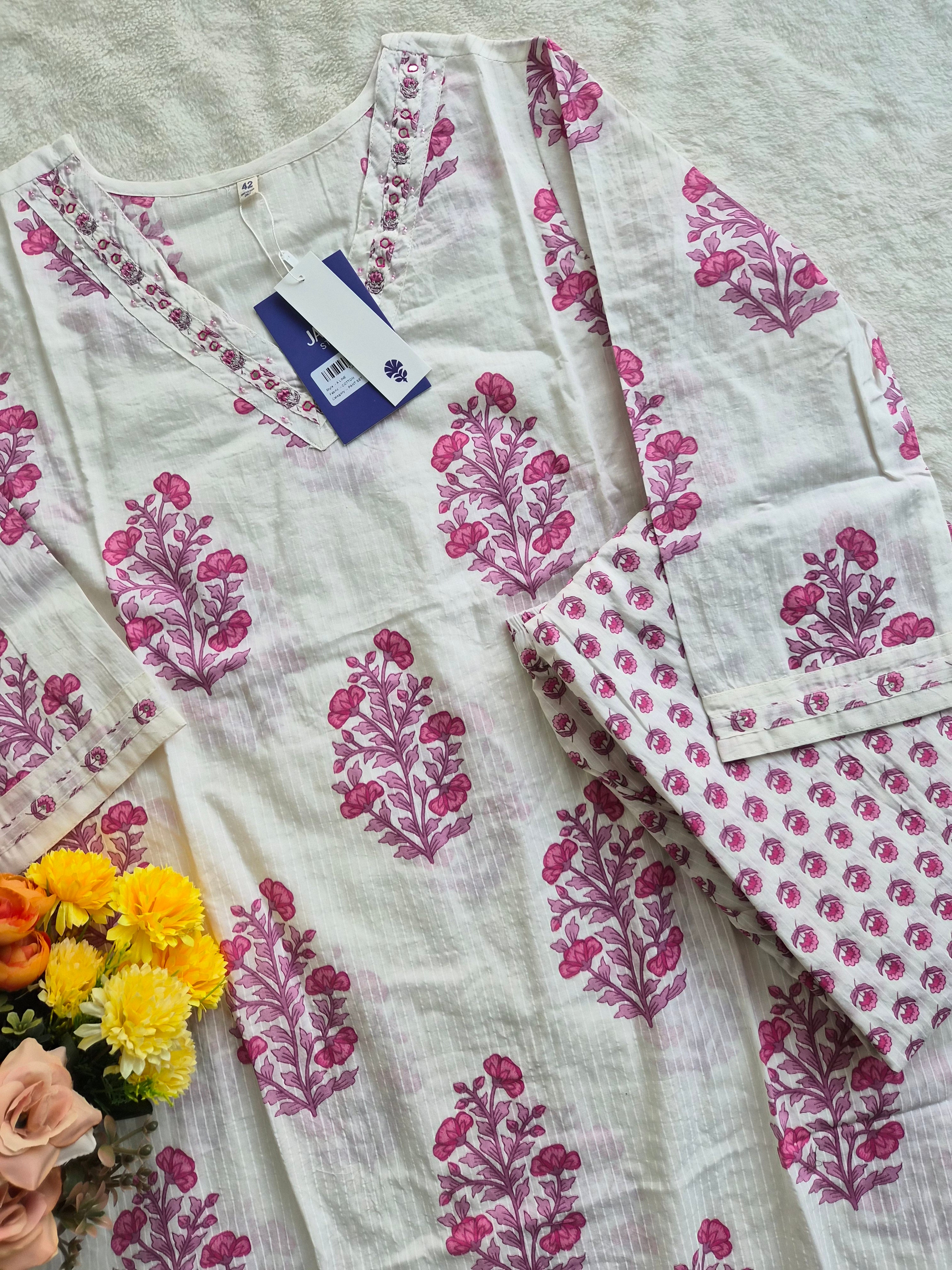 Kriti Handblock Cotton Afgani Set With Pockets - The Jaipur Studio