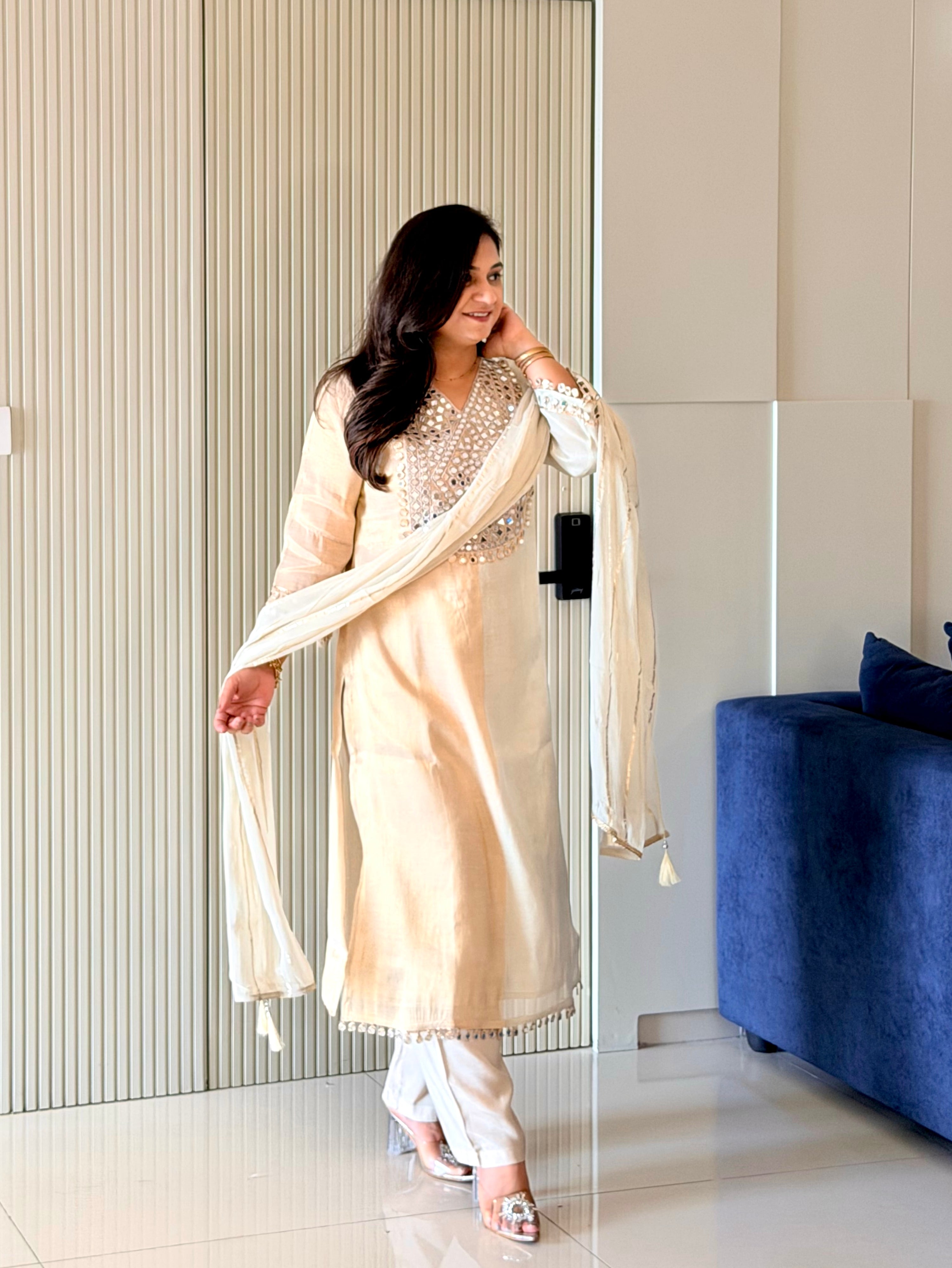Tira Ivory Tissue Mirror Embroidered Dupatta Set