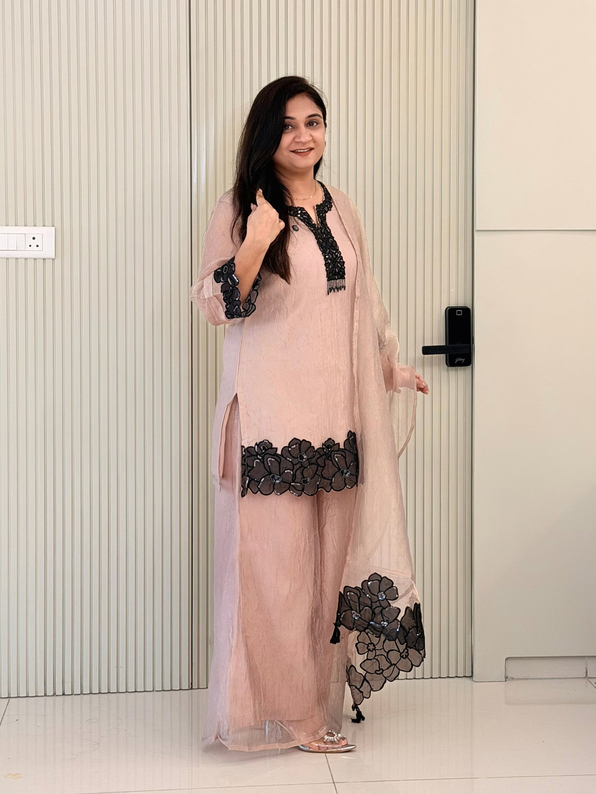 Aayat Peach Shimmer Tissue Applique HandEmbroidered Dupatta Set