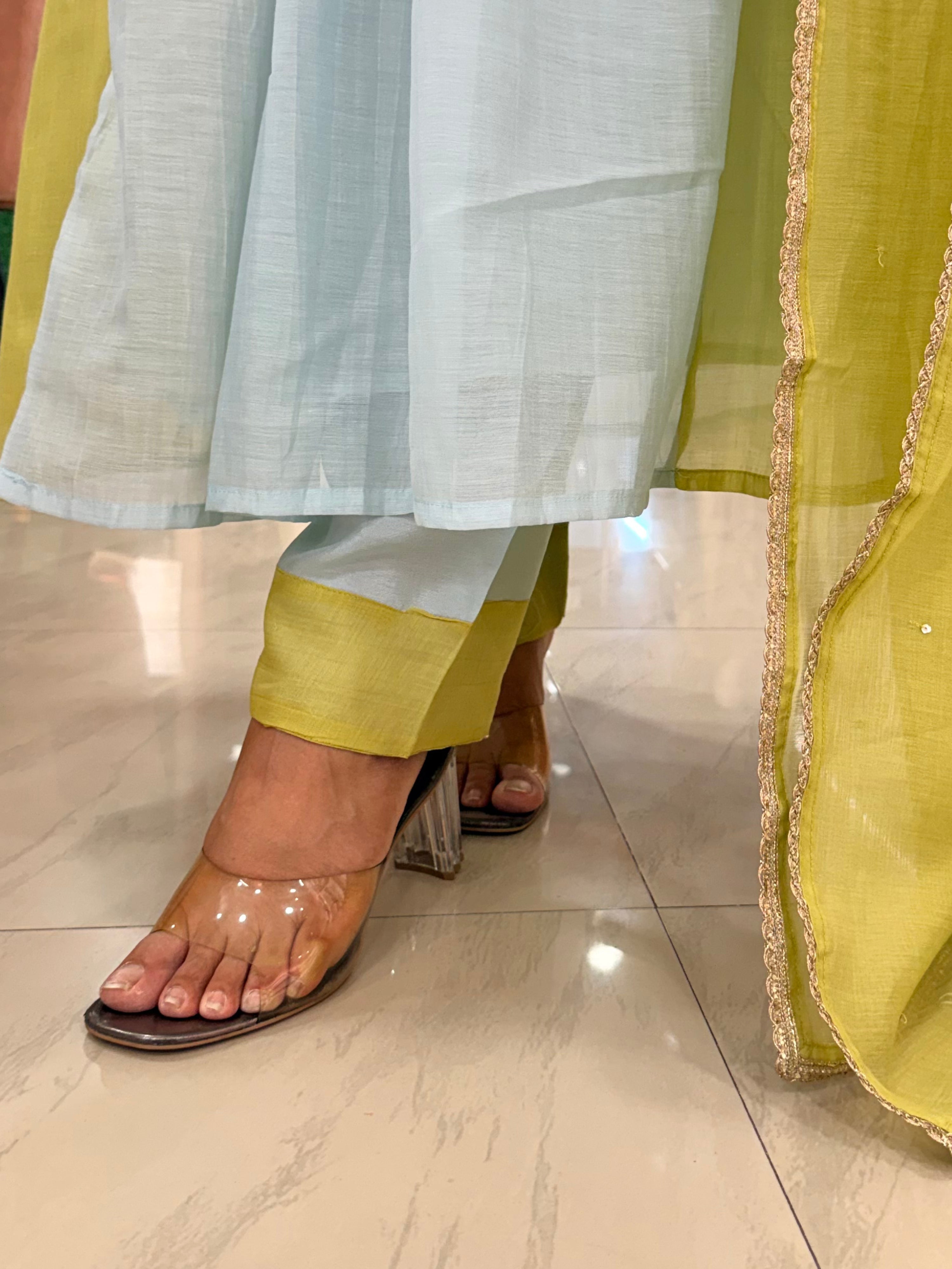 Vareeha Mul Chanderi HandEmbroidered A-line Dupatta Set