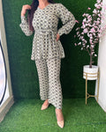 Daisy Crape Coord set with Belt