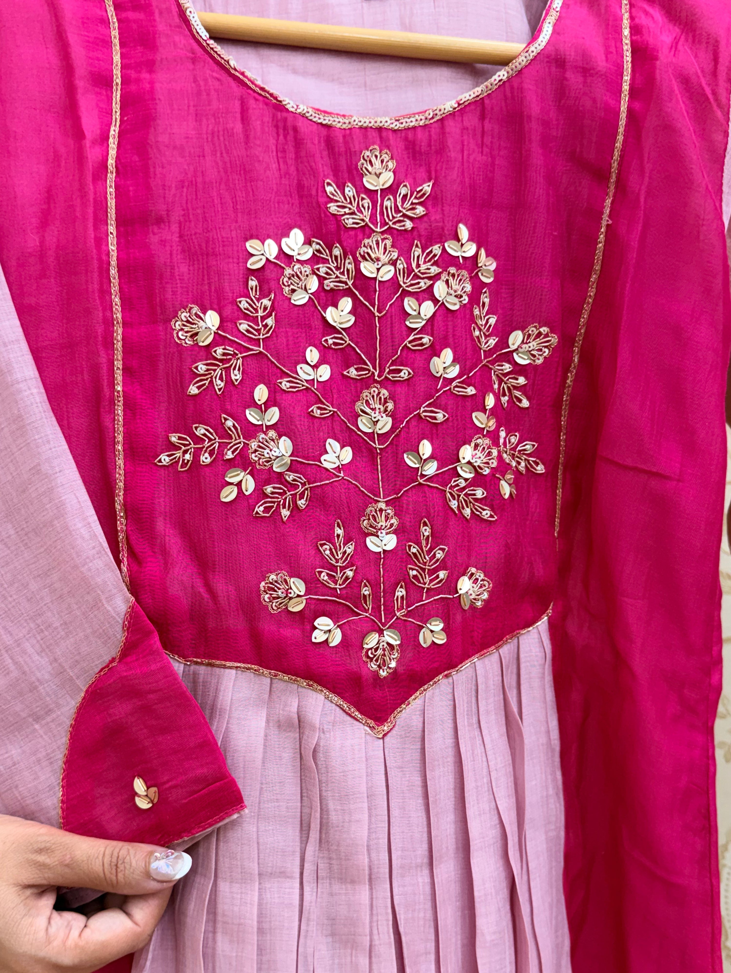 Vareeha Mul Chanderi HandEmbroidered A-line Dupatta Set