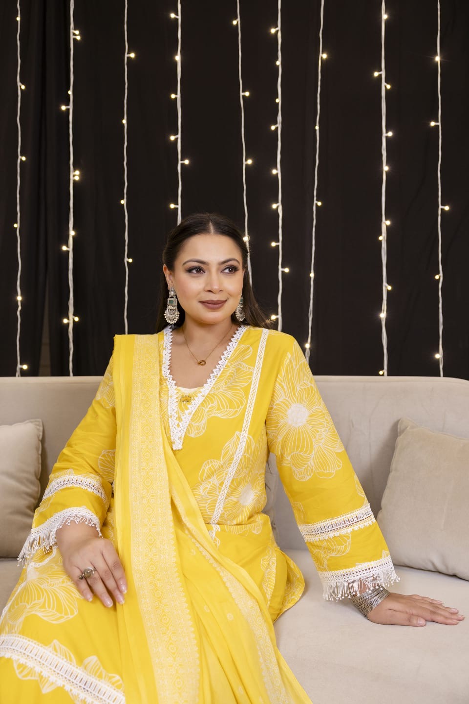 Tuba Yellow Cotton Lace Deatailed Straight Dupatta Set