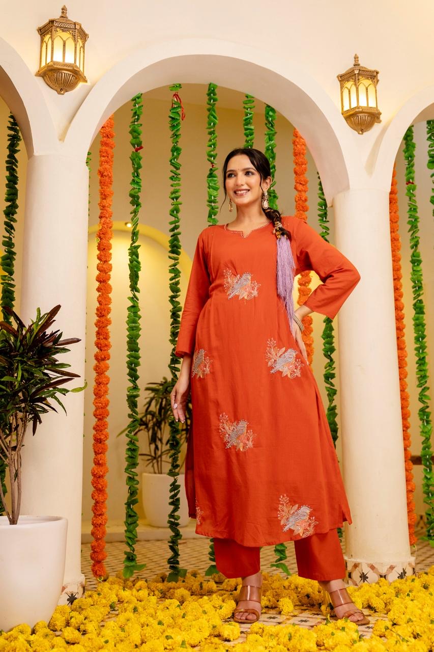 Roshni MulCotton Hand Detailed Pant Set