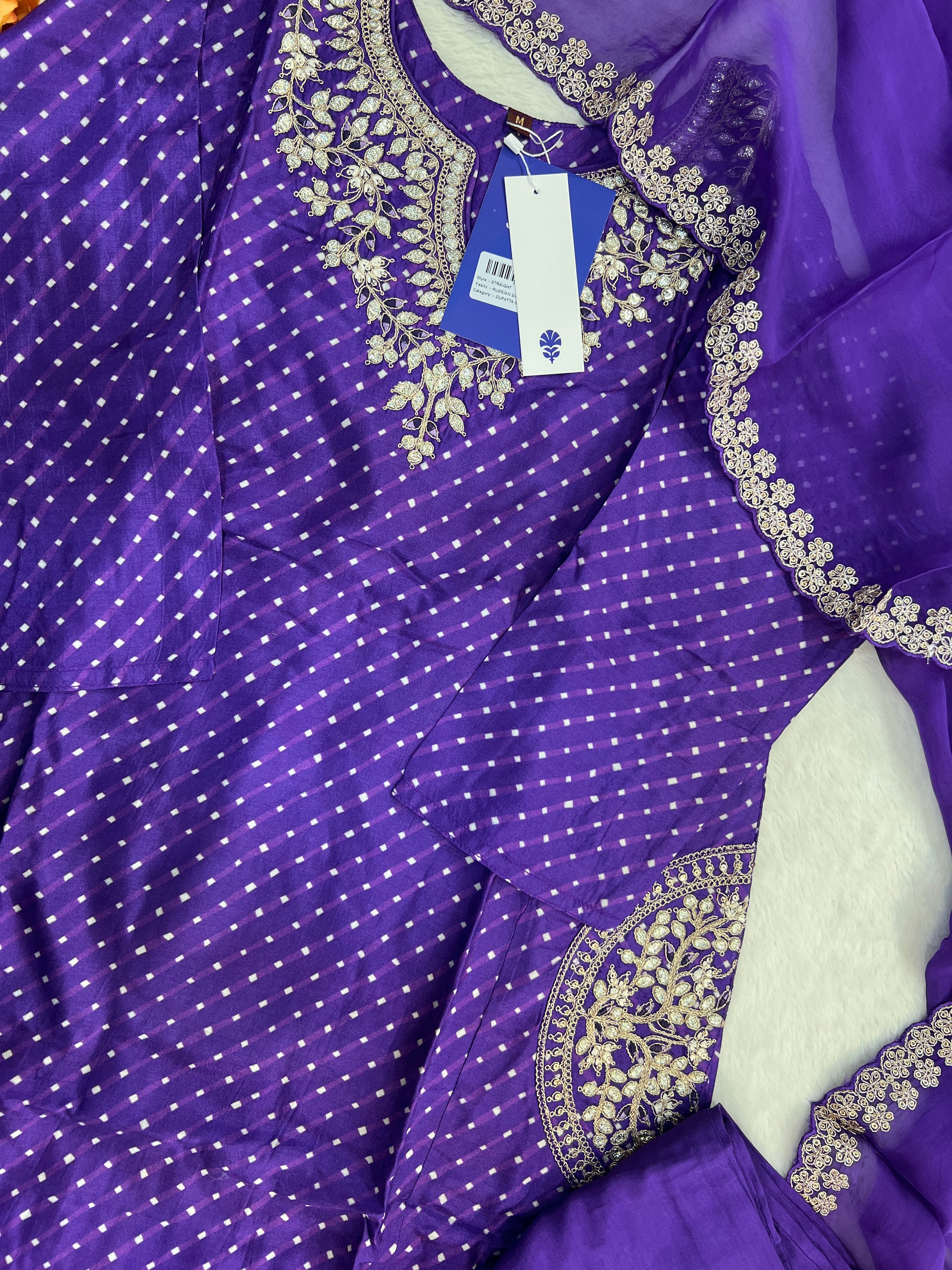 Zyra Bandhani Silk Embroidered Pant Set