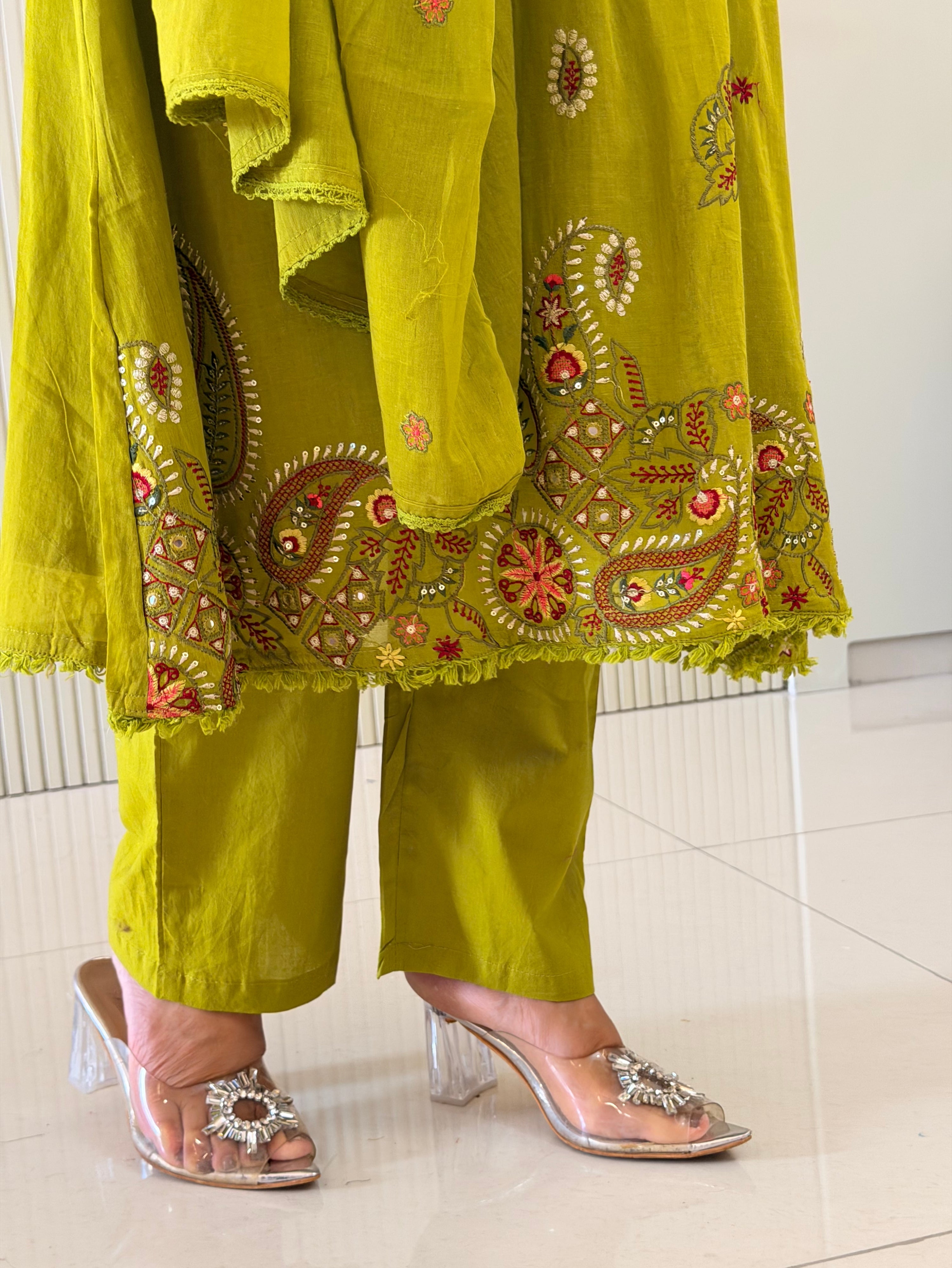 Samya Green Mul Cotton HandEmbroidered A-line Dupatta Set