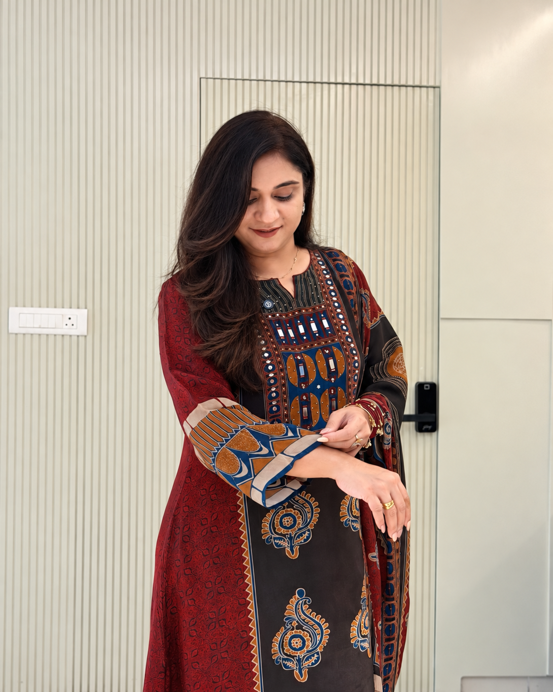 Rusha Maroon Natural Crape Asymmetric HandEmbroidered Dupatta Set