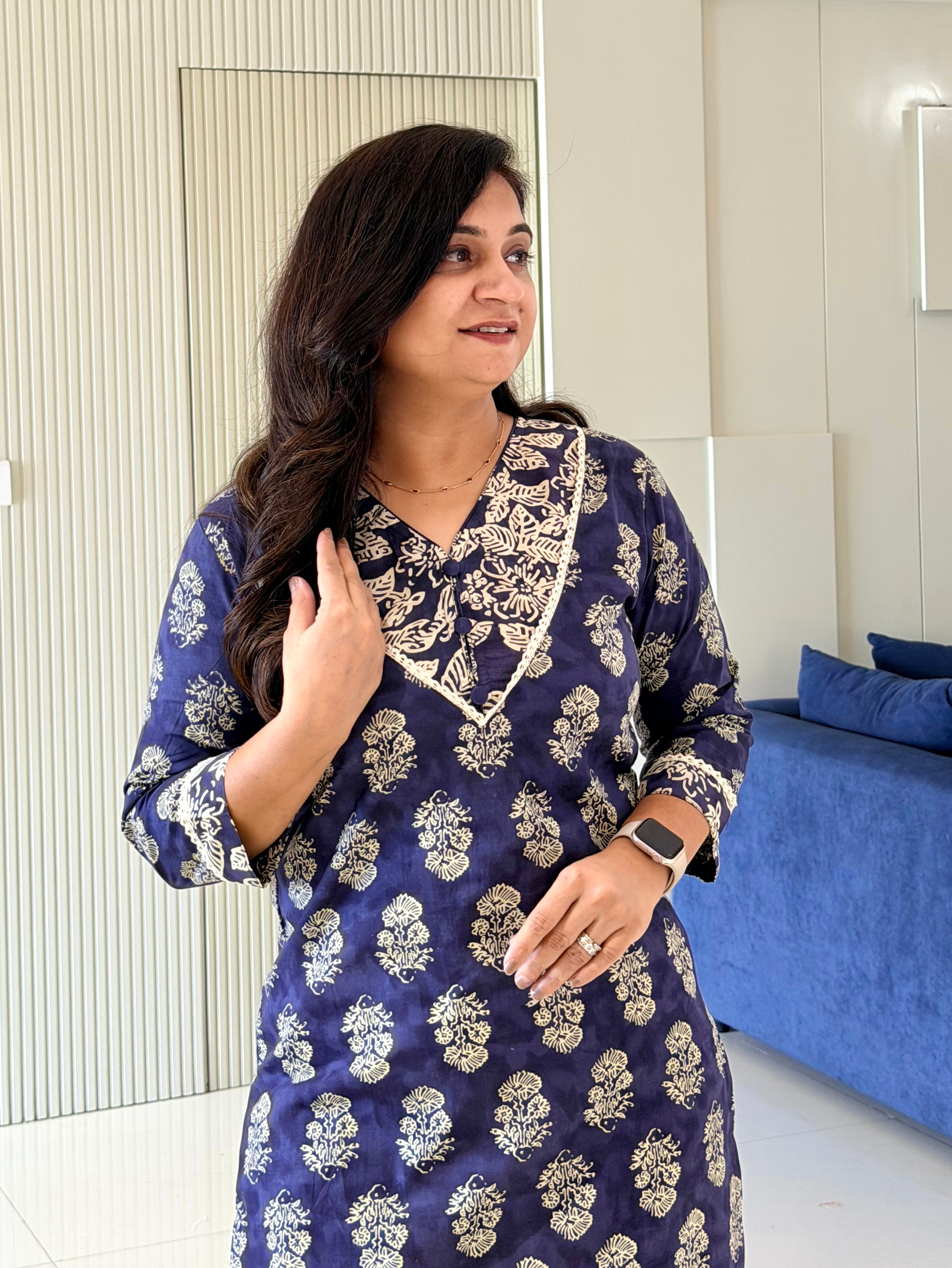 Fariha Purple Cotton Floral Casual Straight Kurta