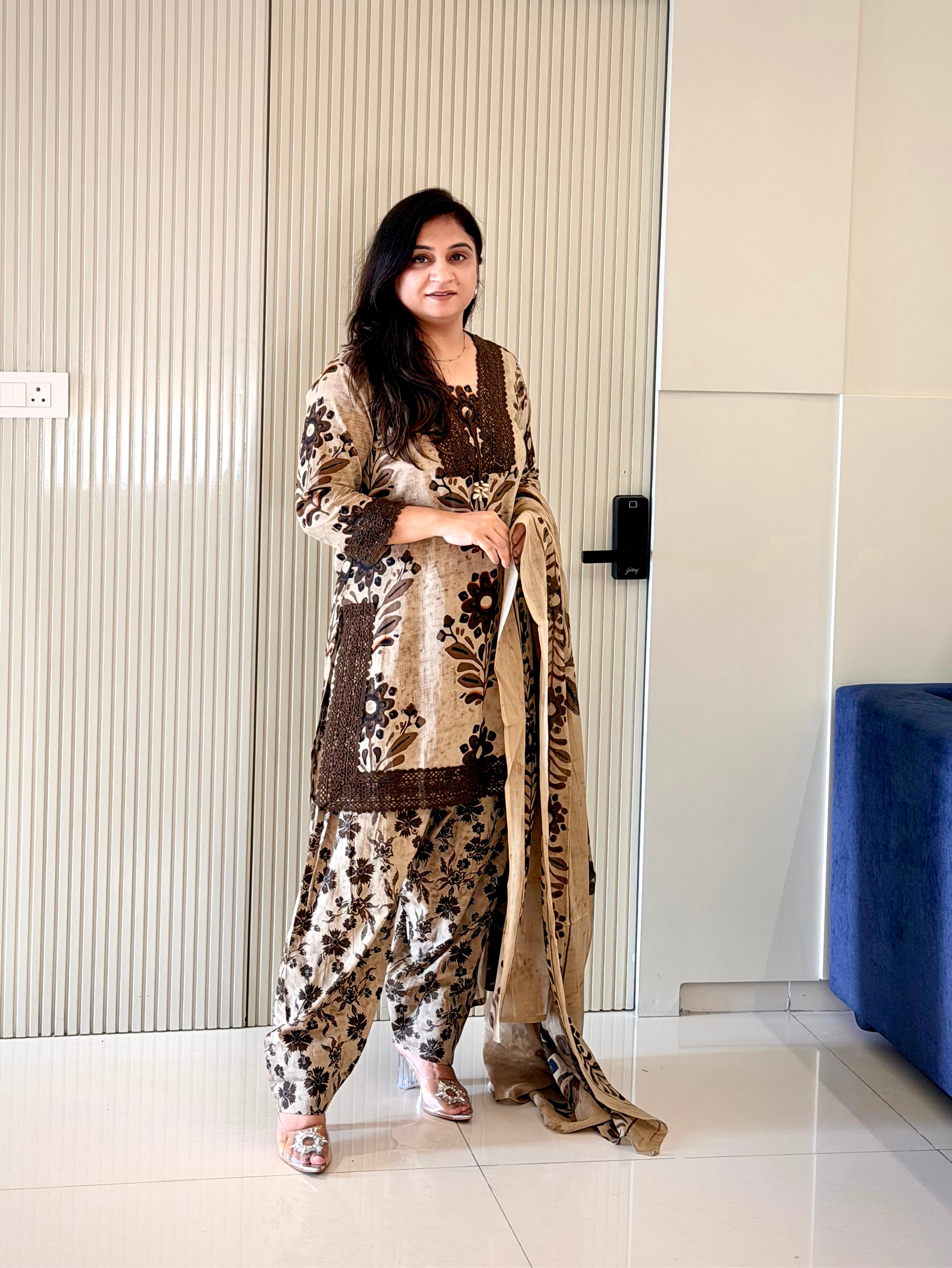 Varusha Brown Cotton Floral Farshi Dupatta Set