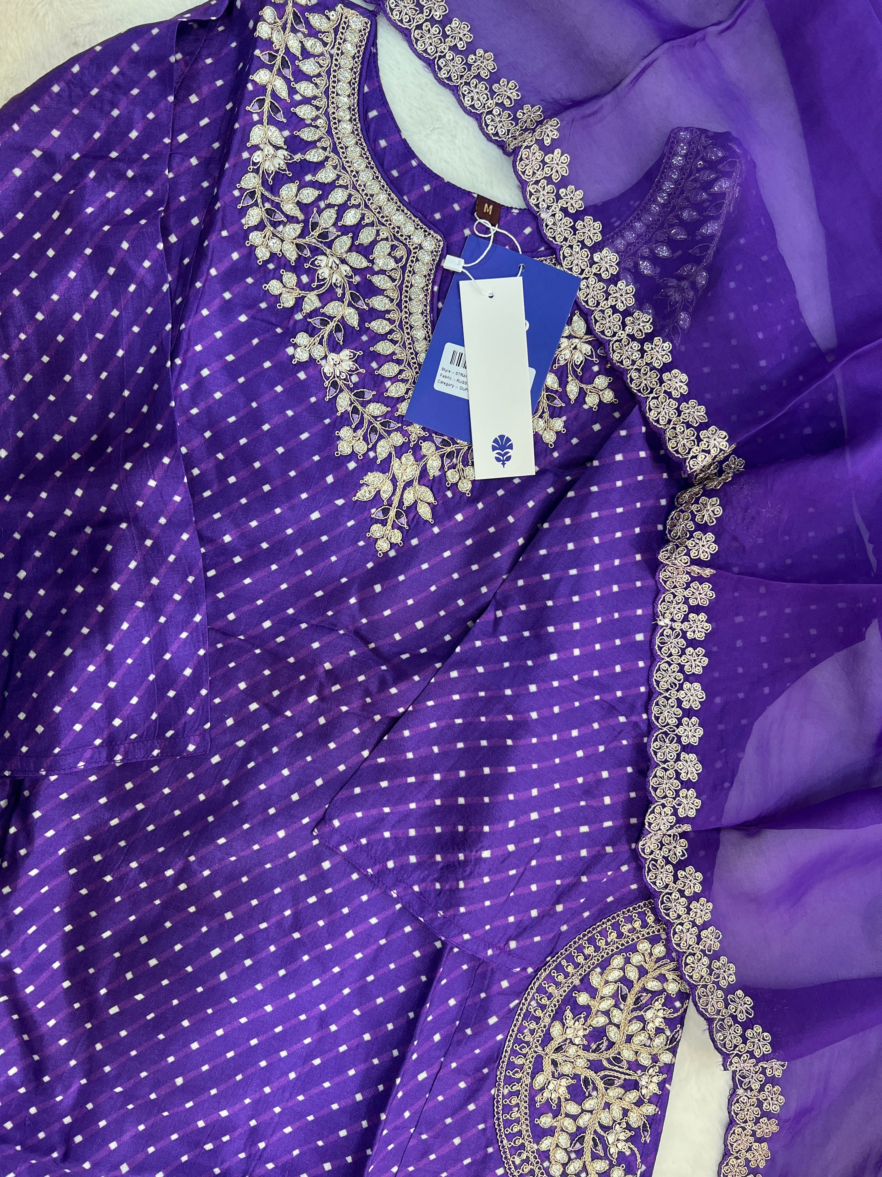 Zyra Bandhani Silk Embroidered Pant Set